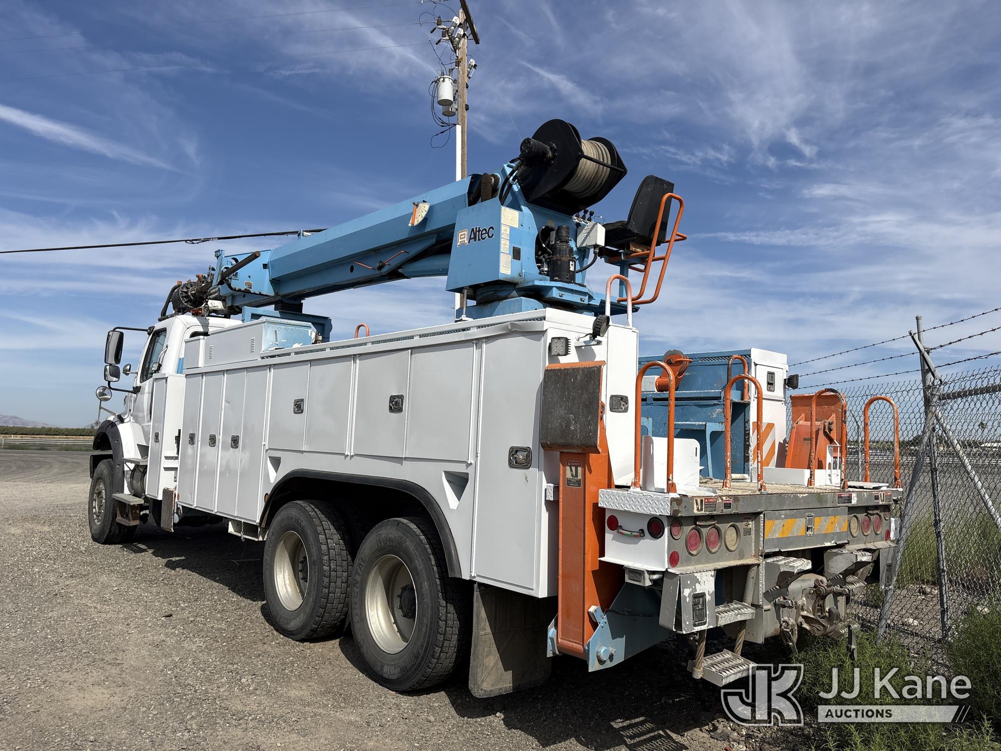 2012 Freightliner M2 112