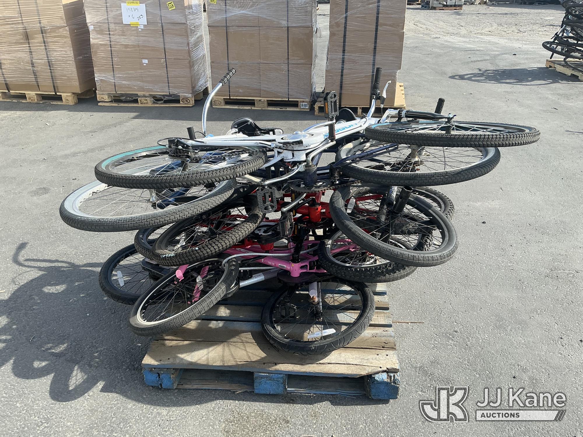 (1 Pallet) Bicycles (Used) NOTE: This unit is being sold AS IS/WHERE IS via Timed Auction and is located in Jurupa Valley