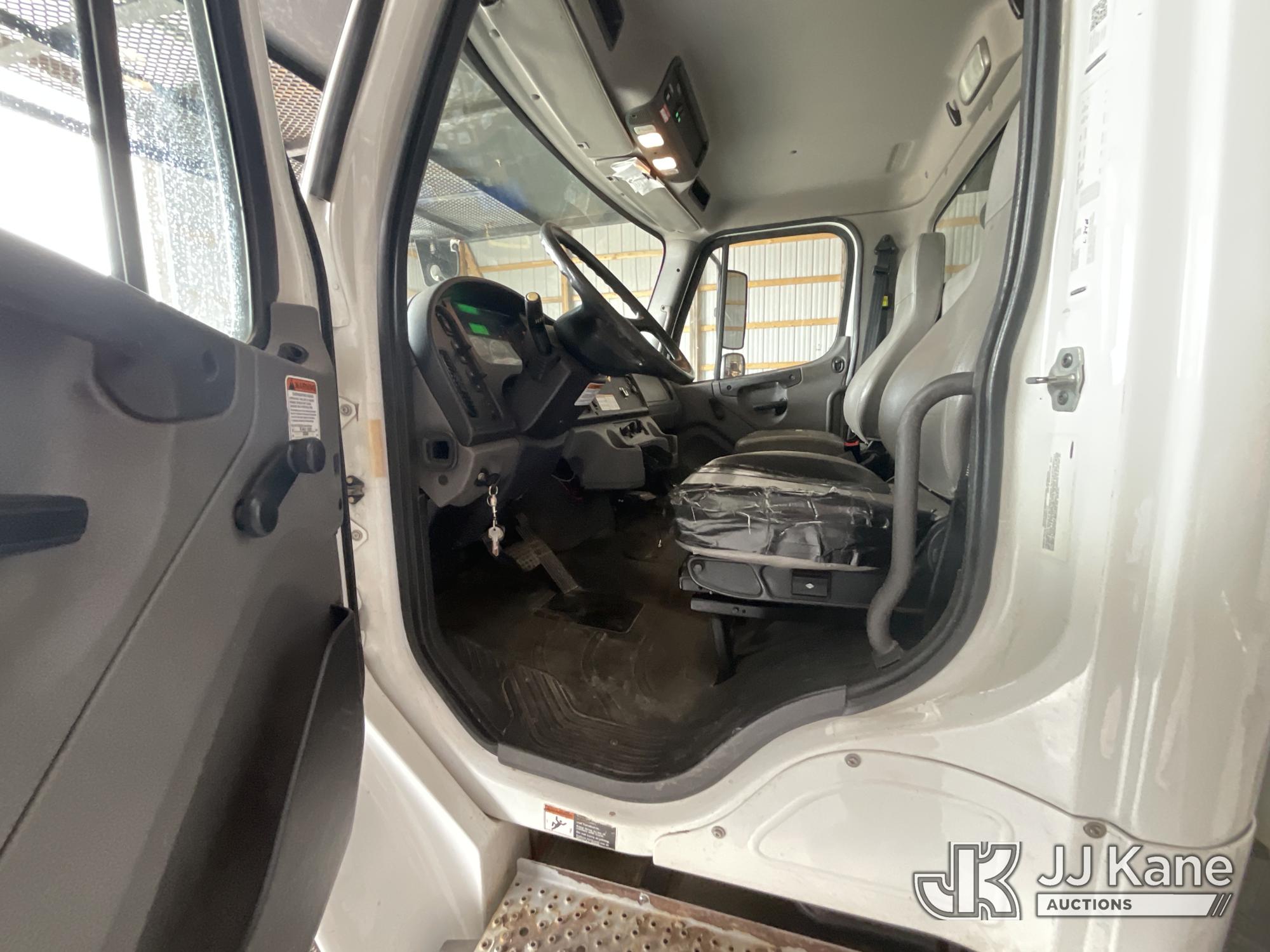 2018 Freightliner M2