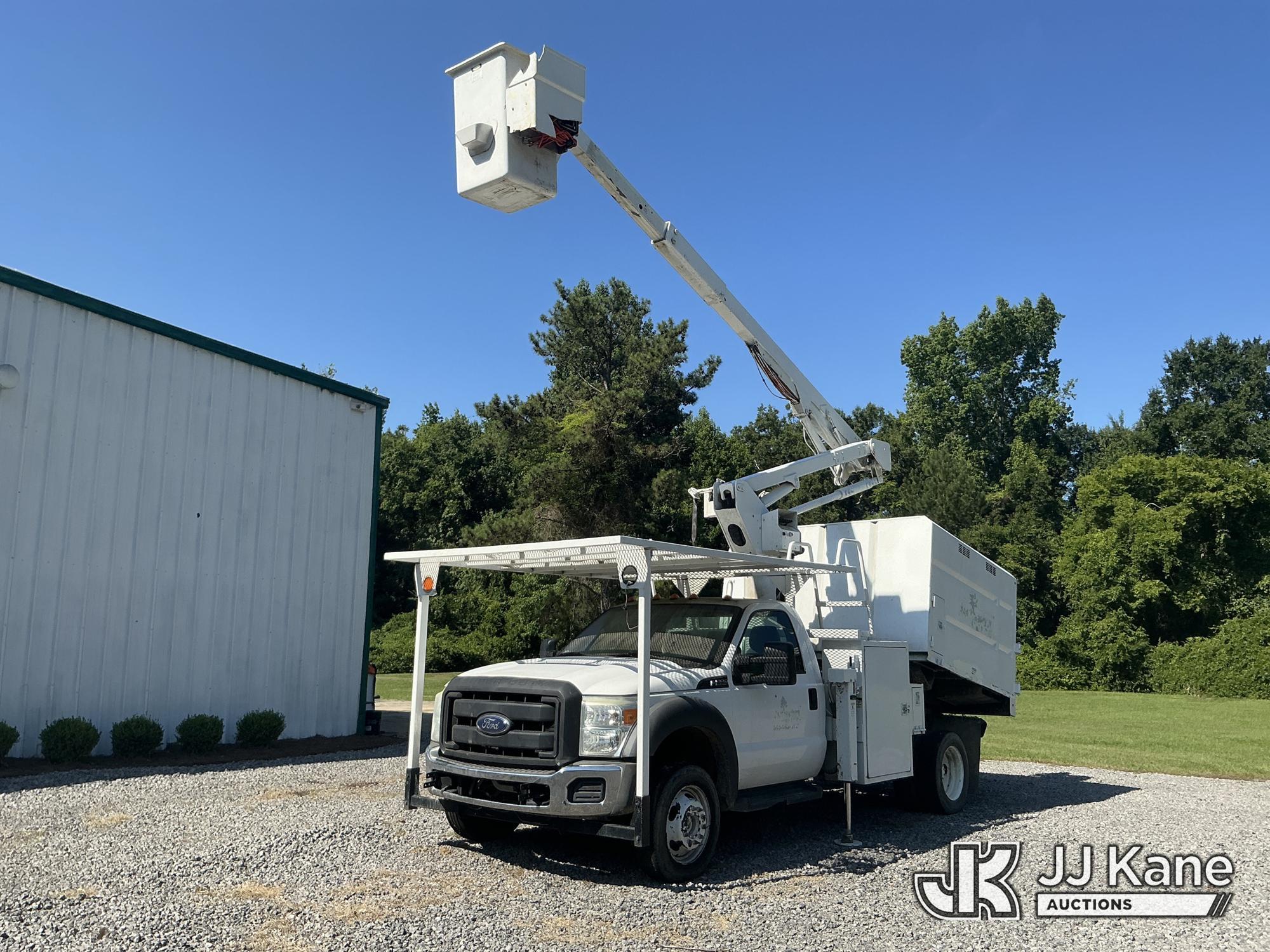 Versalift SST40, Articulating & Telescopic Bucket mounted behind cab on 2015 Ford F550 4x4 Chipper Dump Truck