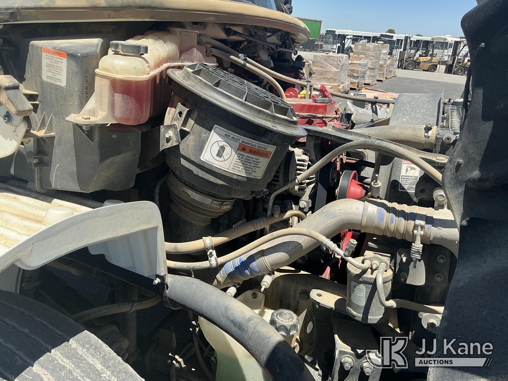 2018 Freightliner M2 106