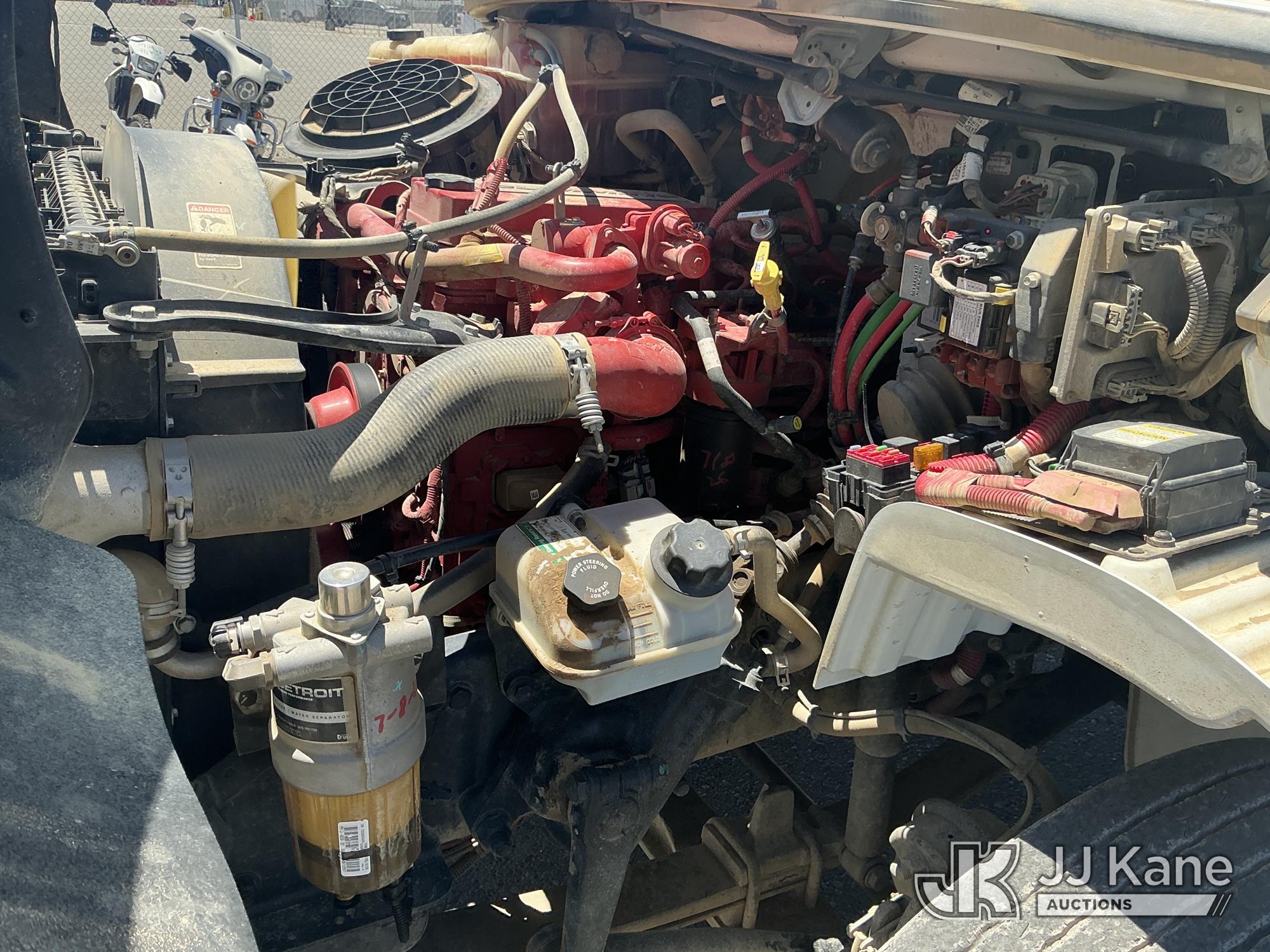 2018 Freightliner M2 106