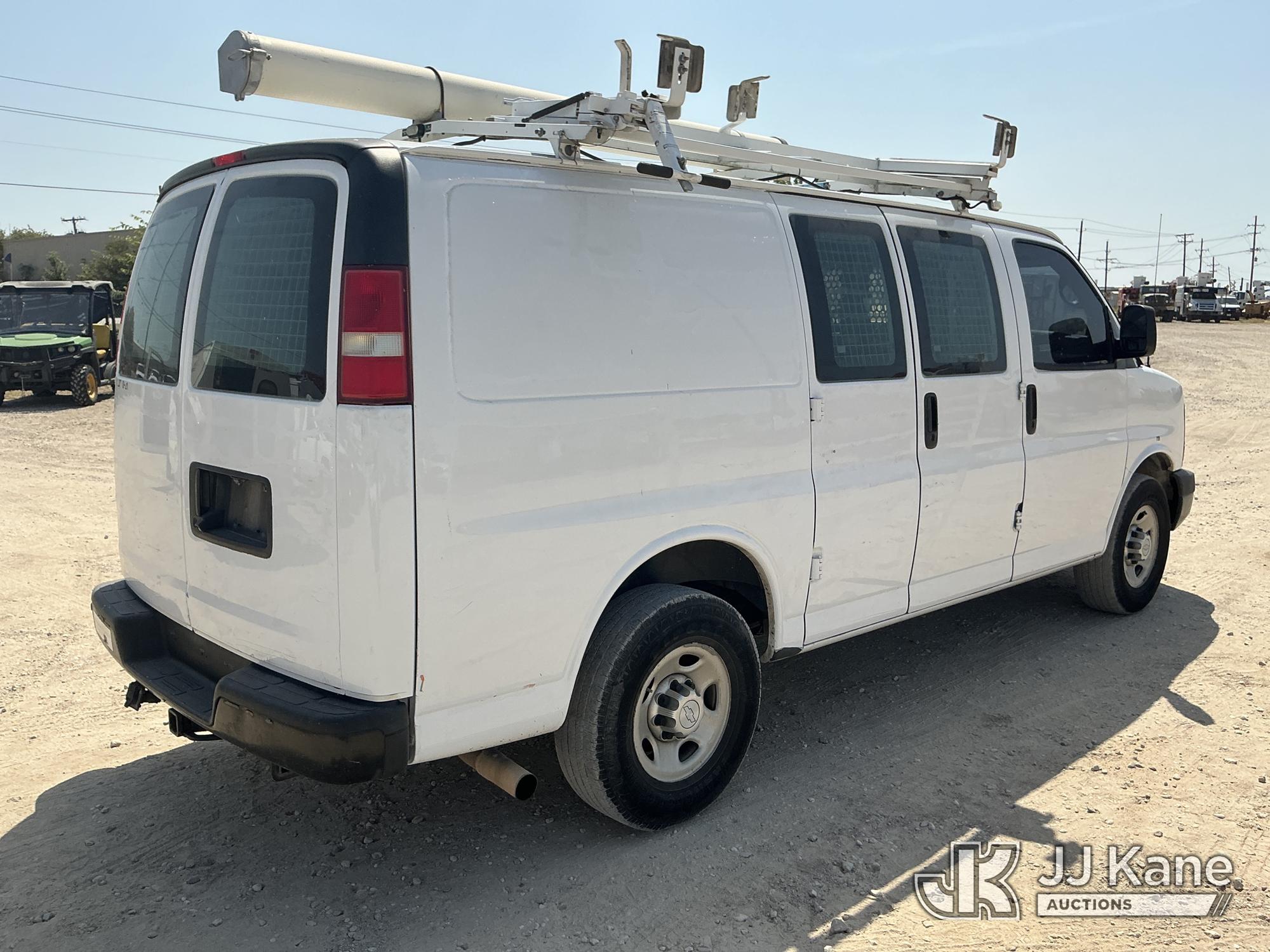 2015 Chevrolet EXPRESS 2500