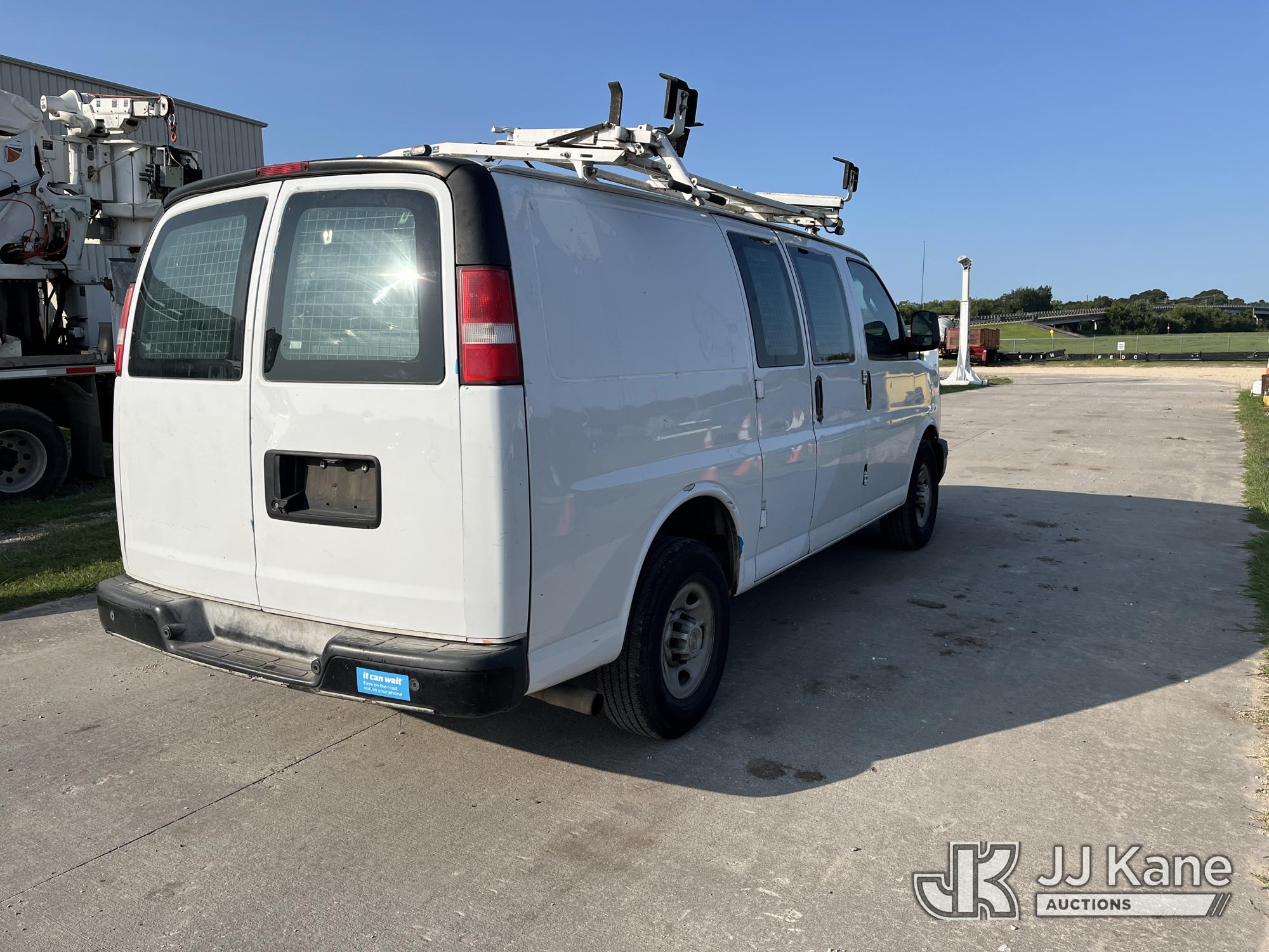 2017 Chevrolet Express G2500
