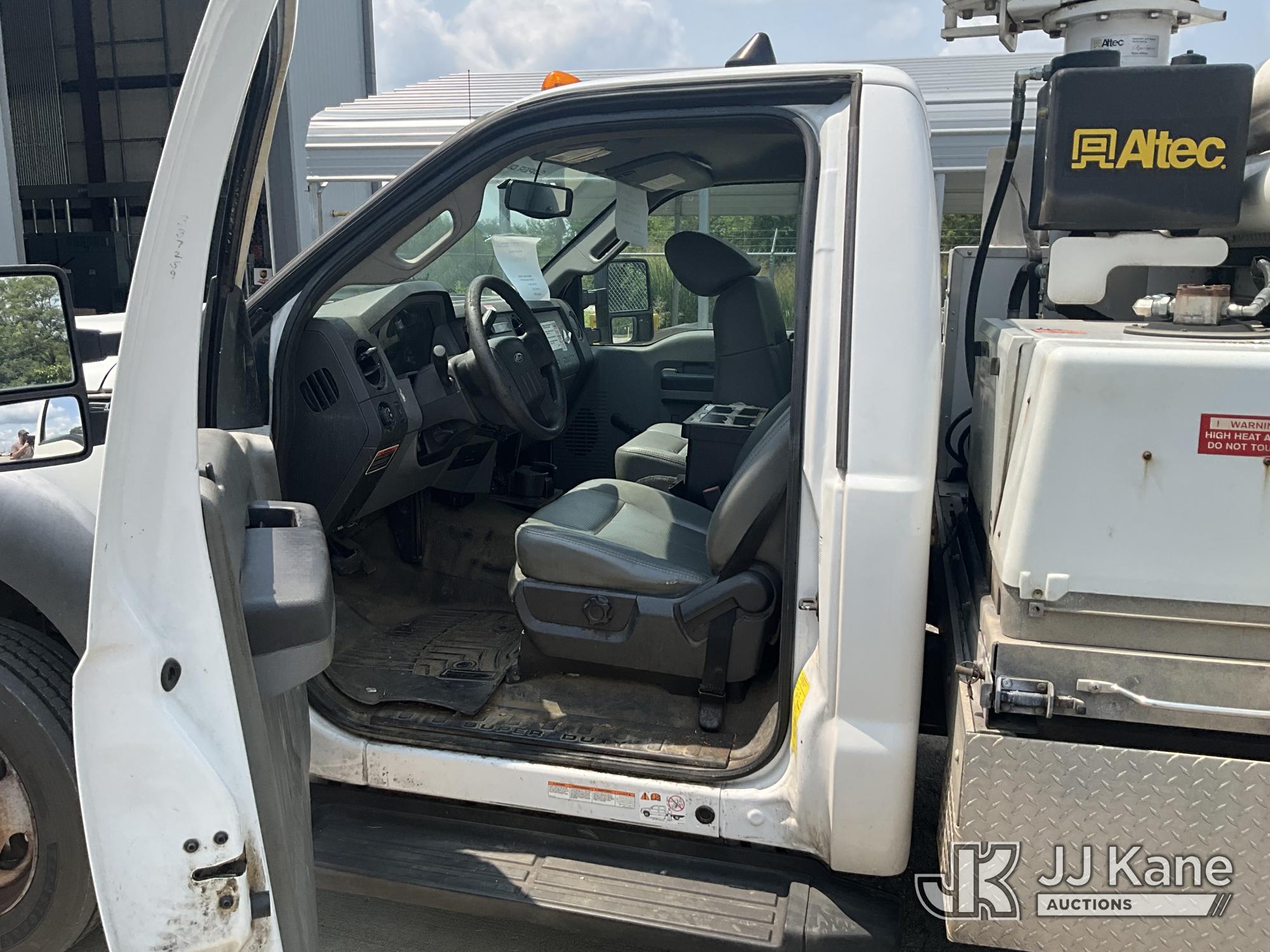 2012 Ford F-450 SD