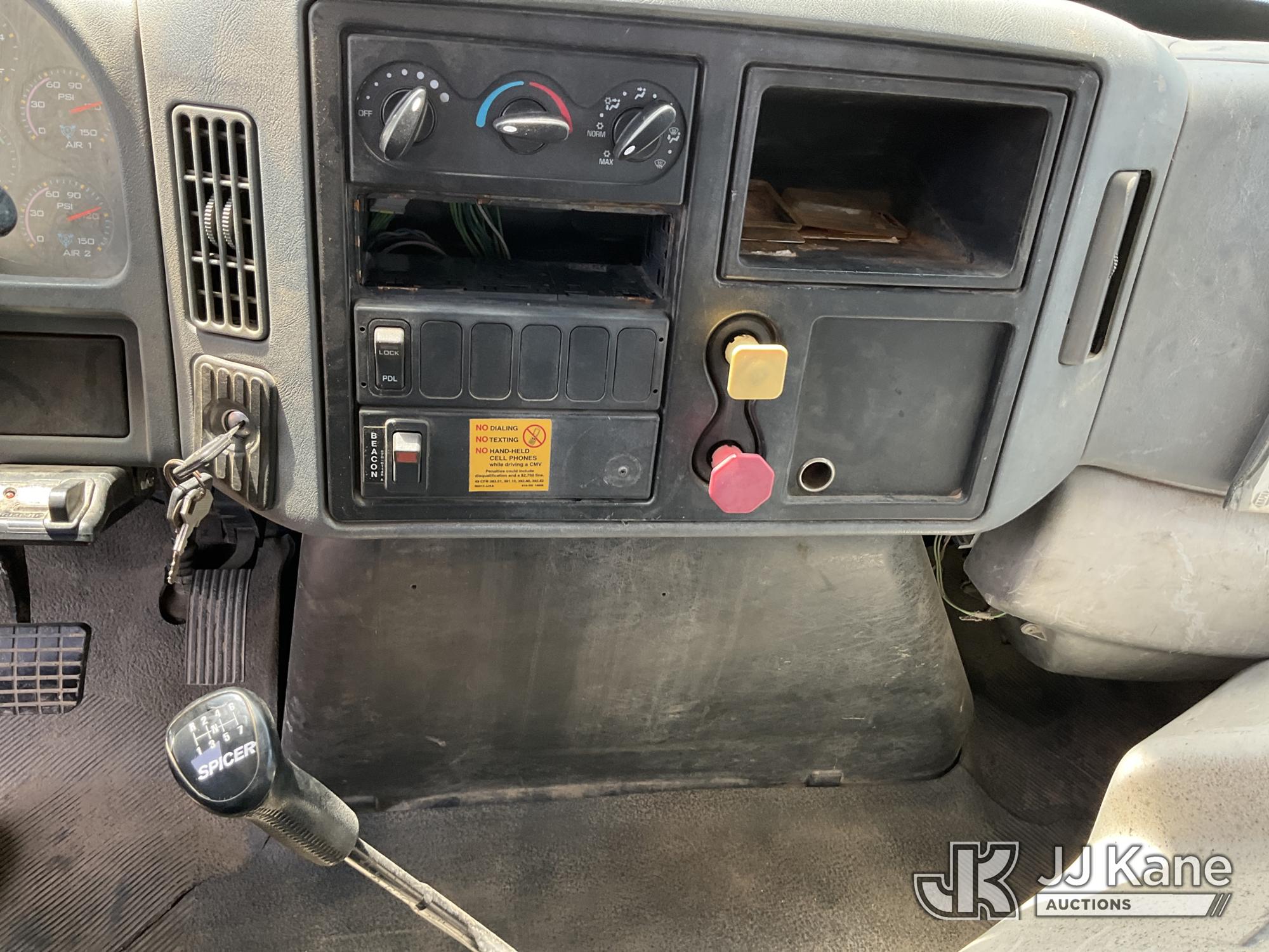 2003 International 7400