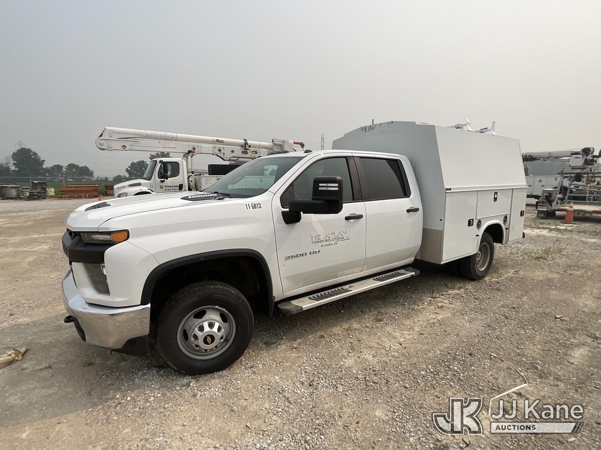2021 Chevrolet Silverado 3500HD Crew-Cab Enclosed Service Truck