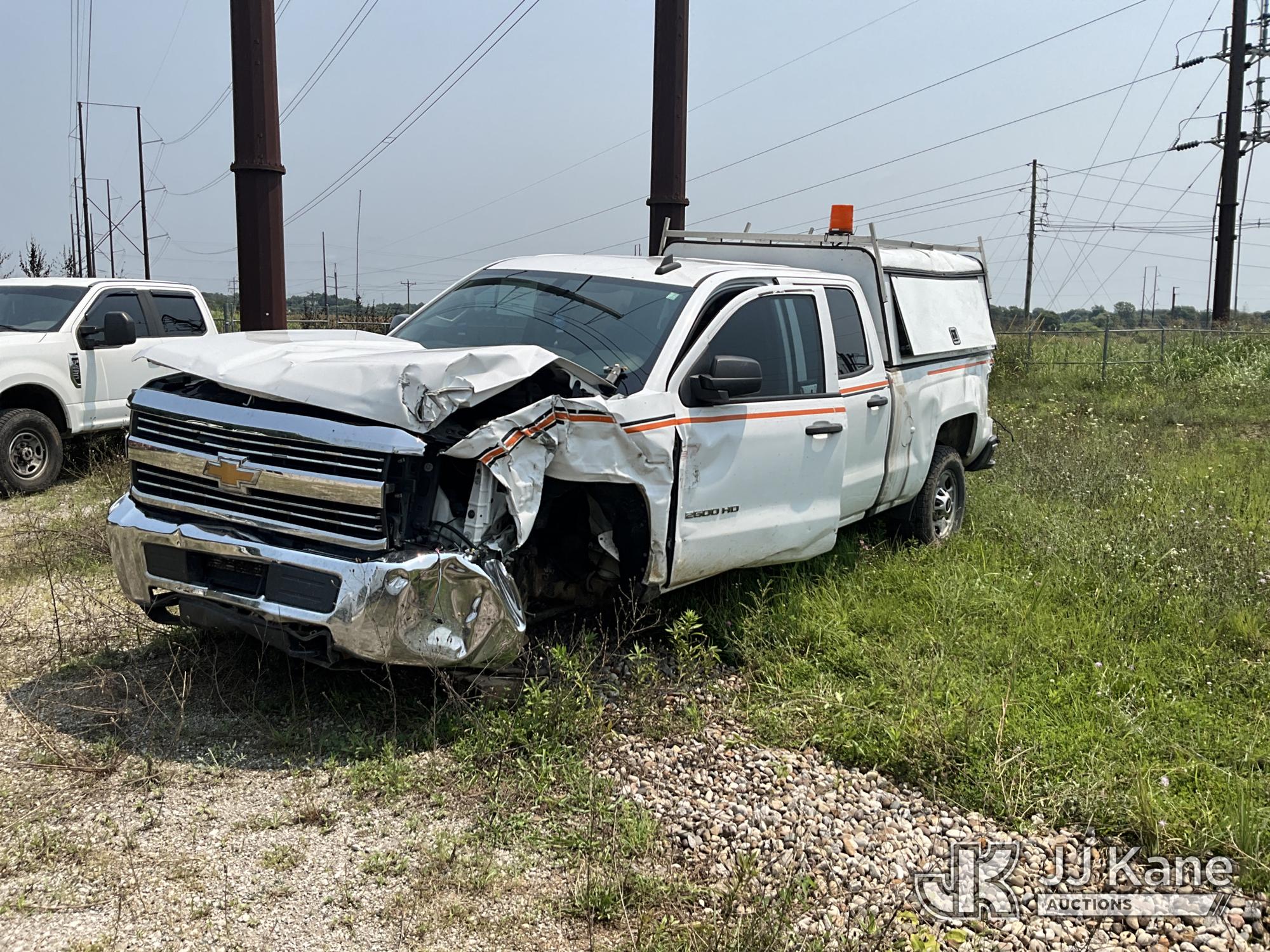 2018 Chevrolet Silverado 2500HD Crew-Cab Pickup Truck