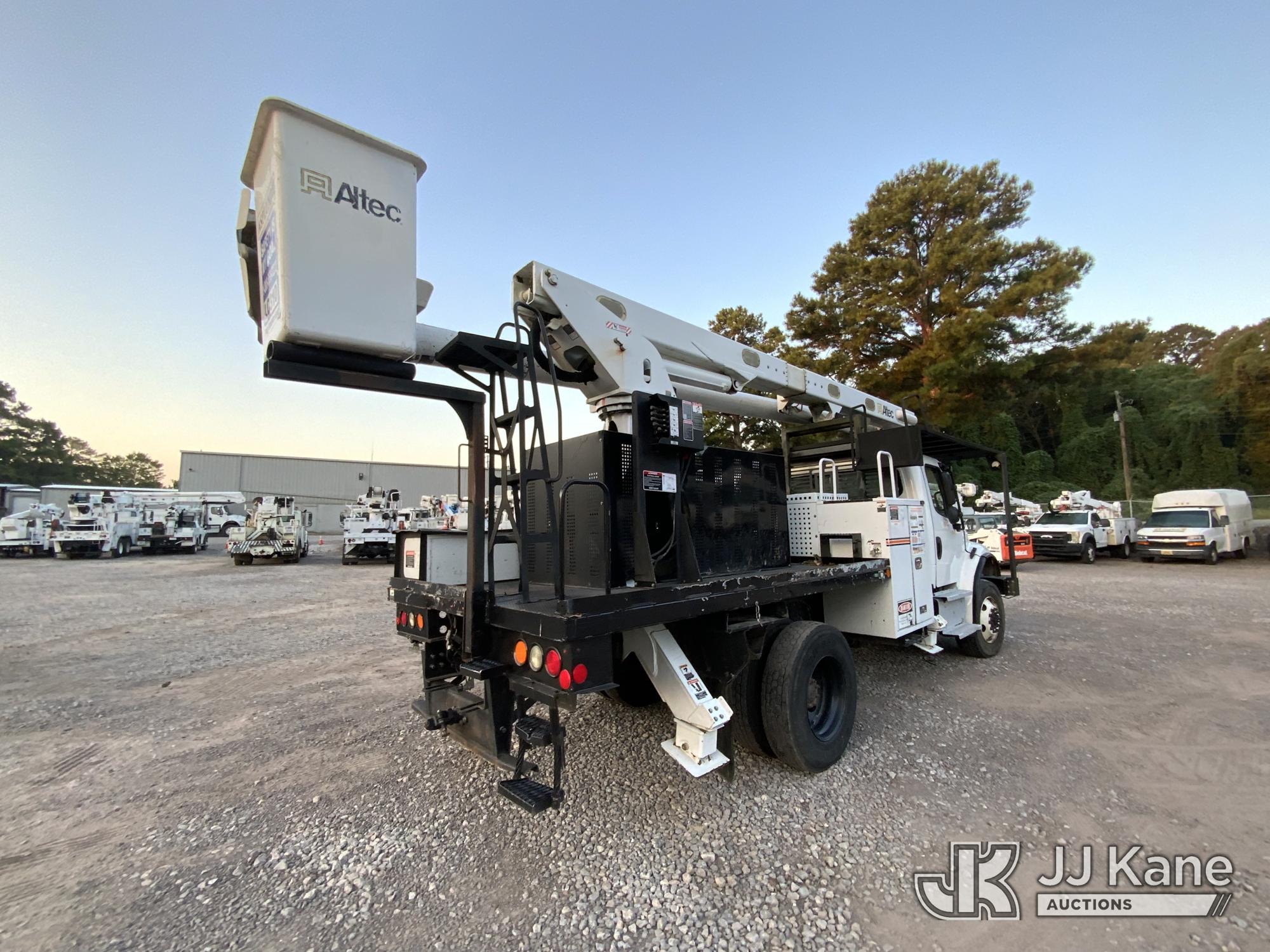 2018 Freightliner M2 106