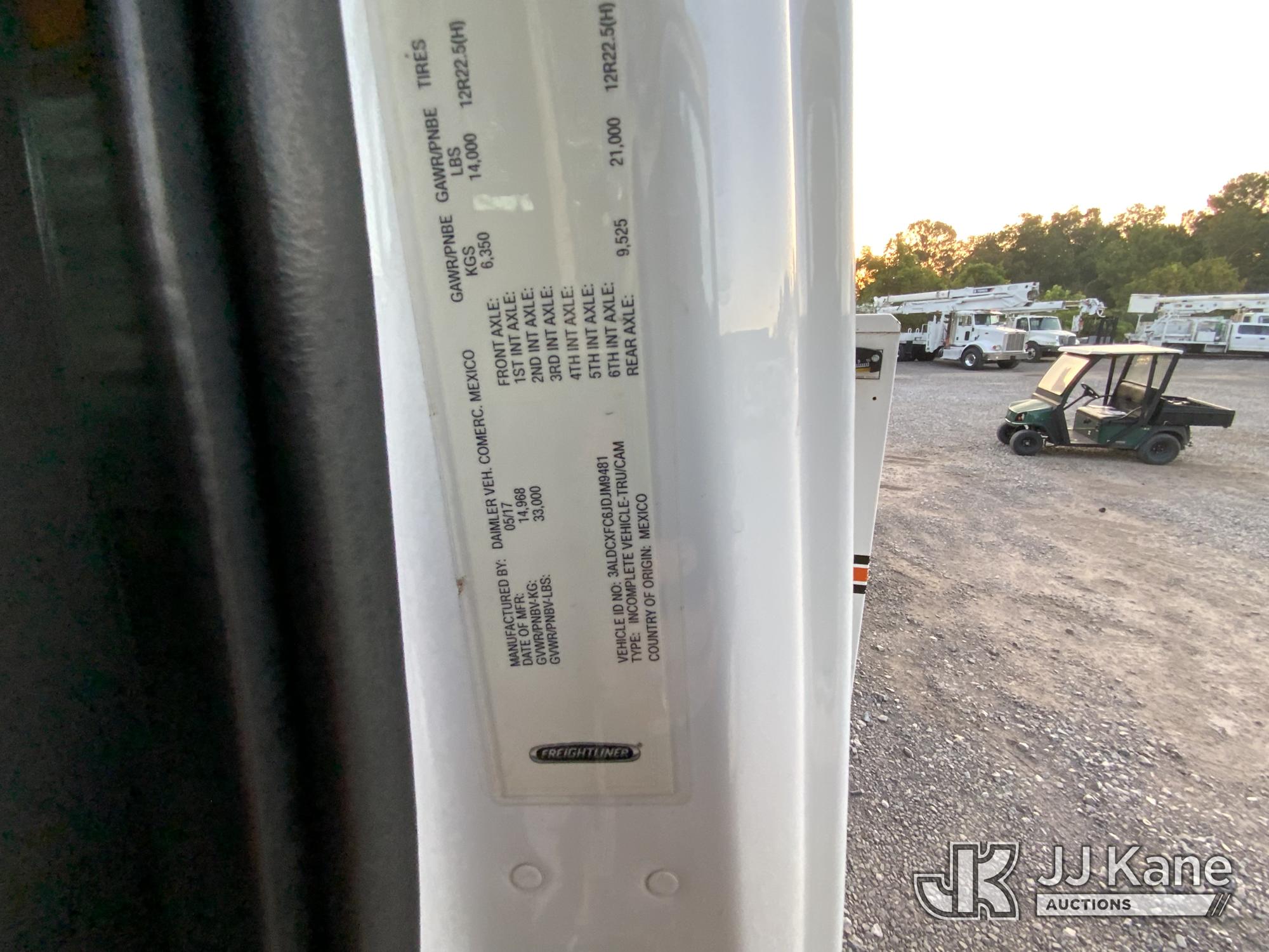 2018 Freightliner M2 106