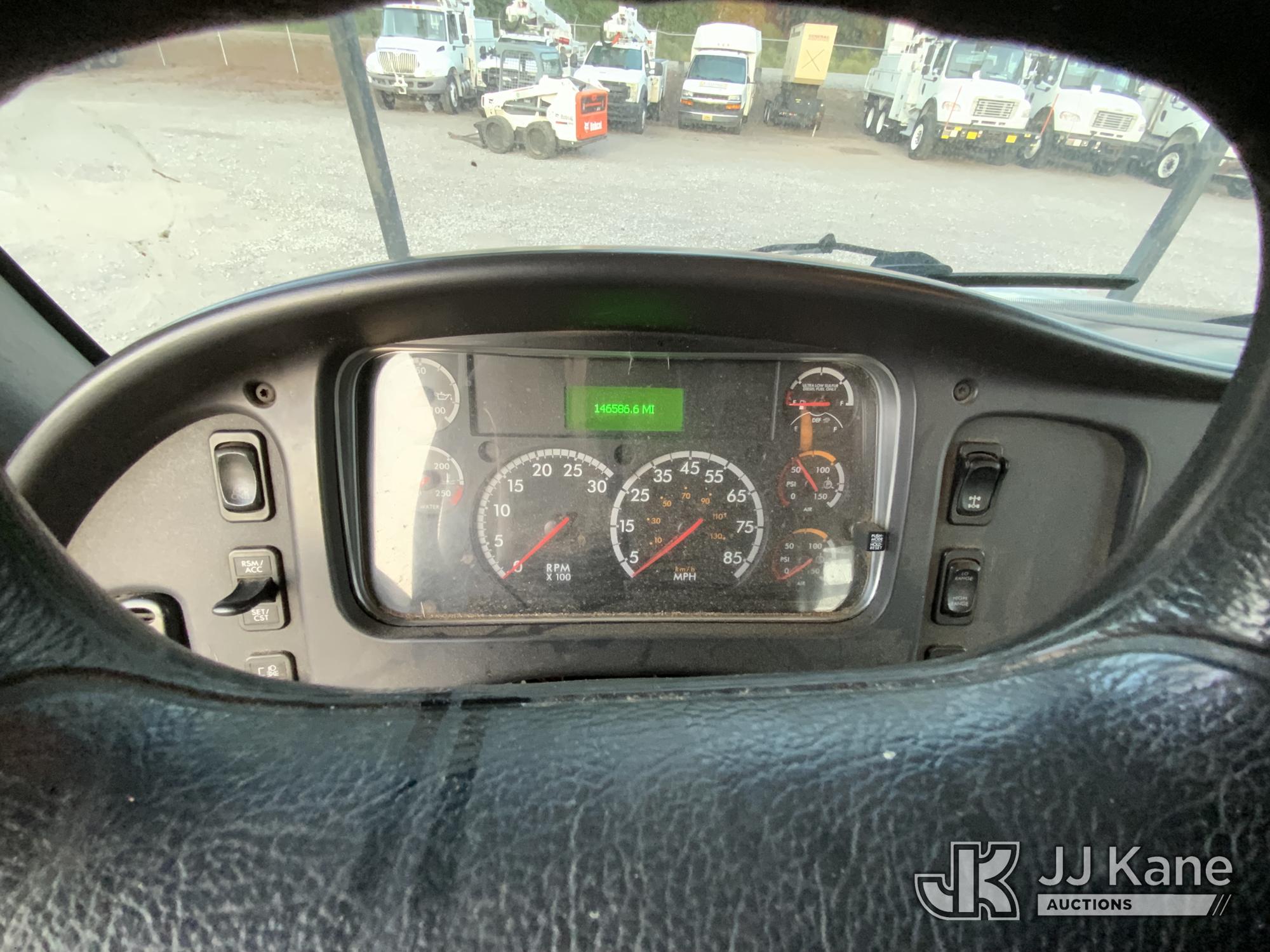 2018 Freightliner M2 106