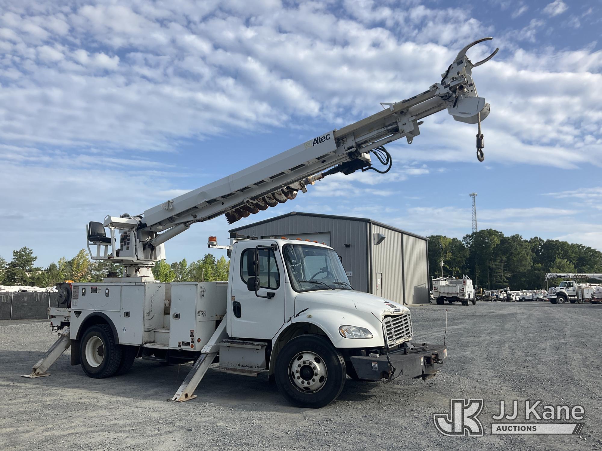 2016 Freightliner M2 106