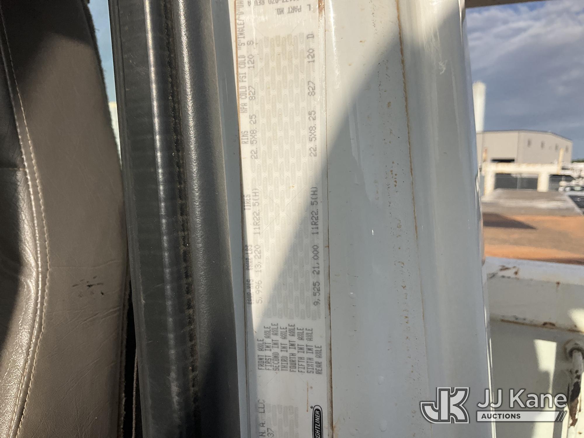 2016 Freightliner M2 106