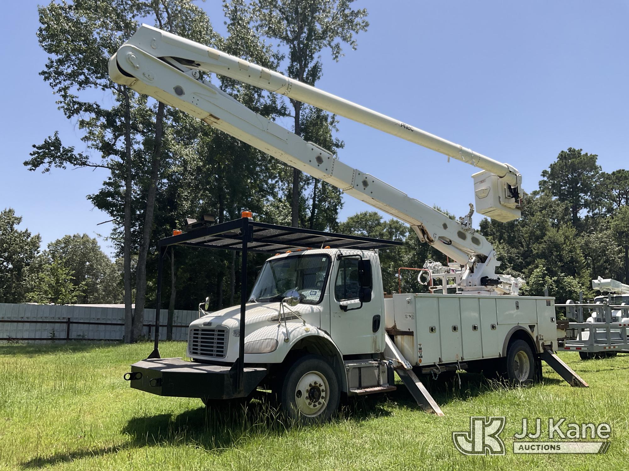 Altec AN67, Bucket Truck rear mounted on 2016 Freightliner M2 106 Utility Truck