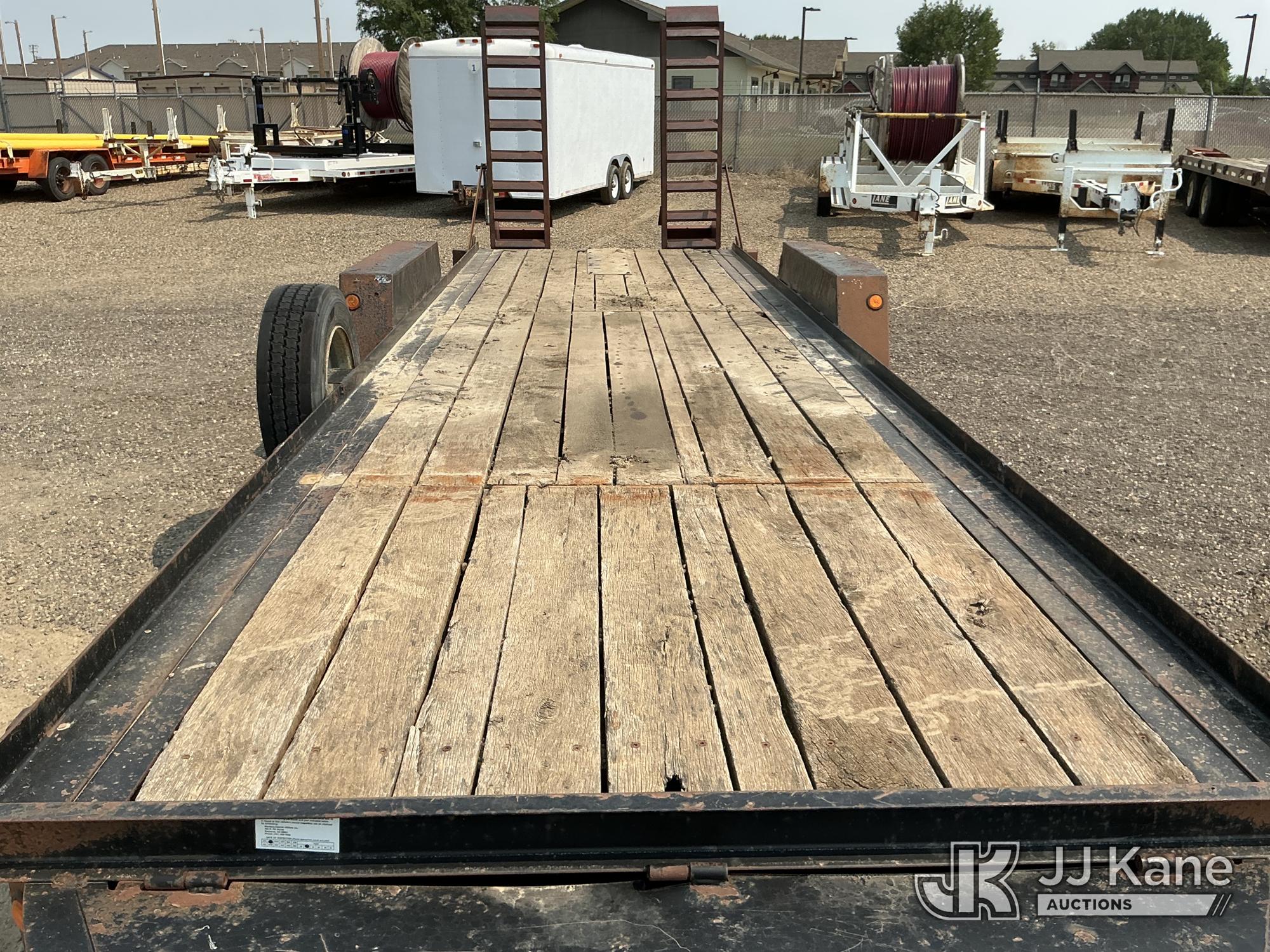 2005 Towmaster T-16DD