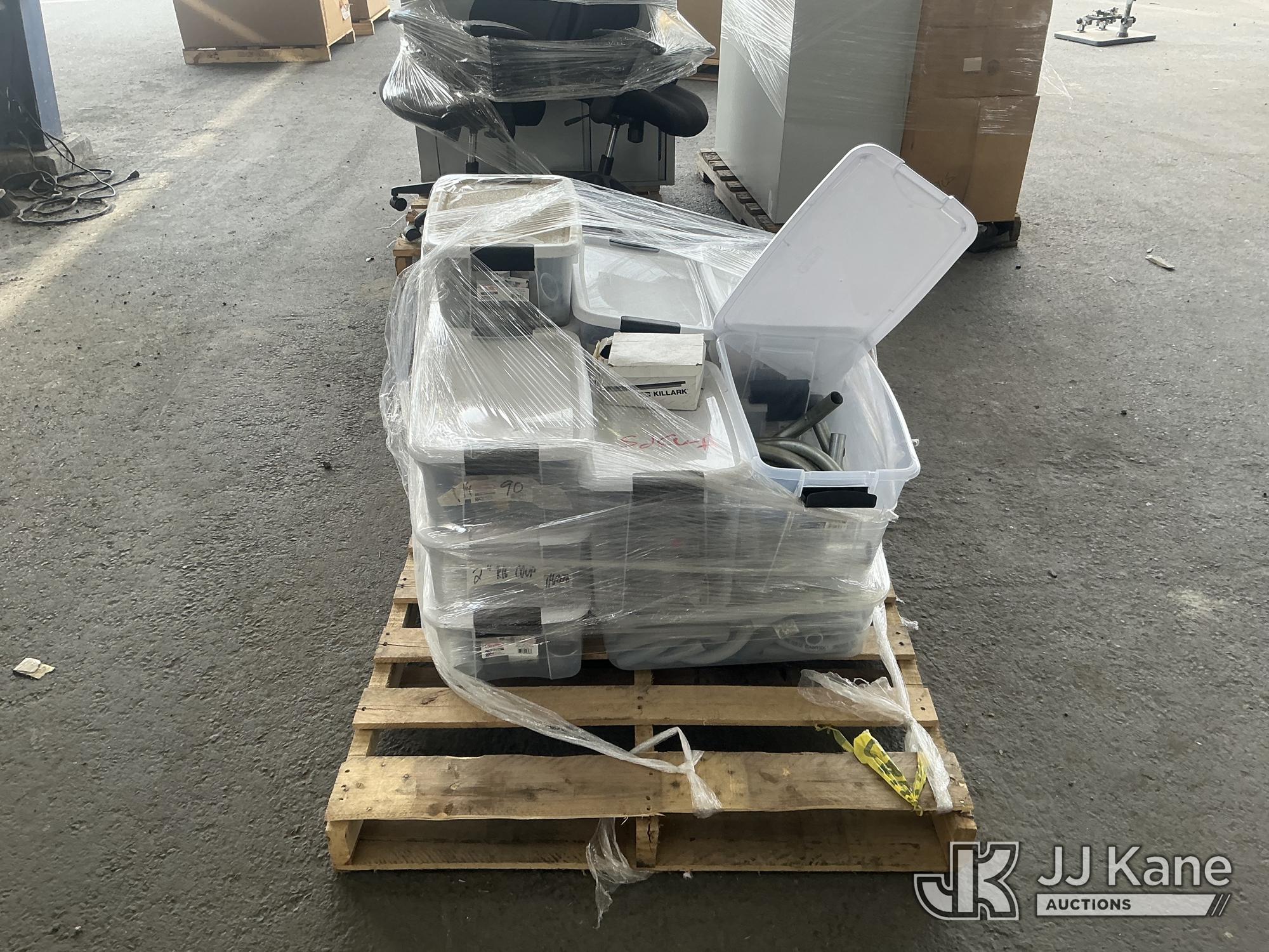 (1 Pallet) Pipe Fittings (Used) NOTE: This unit is being sold AS IS/WHERE IS via Timed Auction and is located in Jurupa Valley