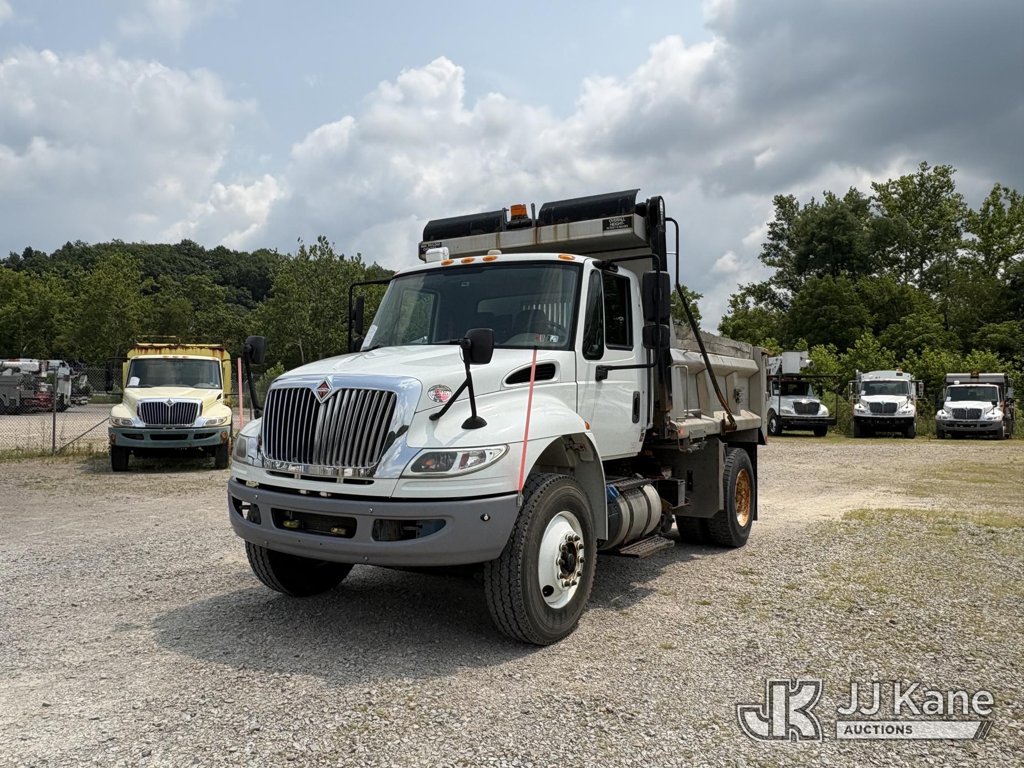 2016 International DuraStar 4400