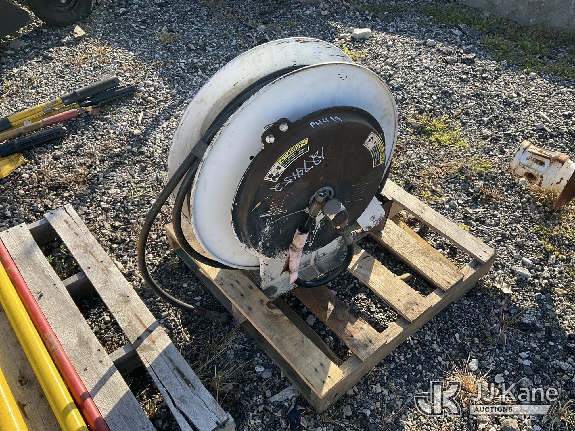 Hydraulic Hose Reel NOTE: This unit is being sold AS IS/WHERE IS via Timed Auction and is located in Plymouth Meeting