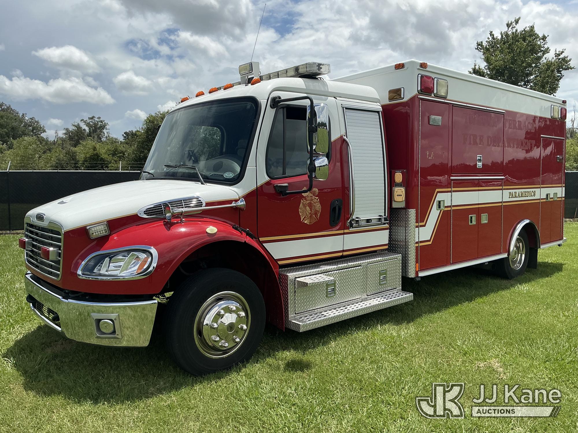 2009 Freightliner M2 106