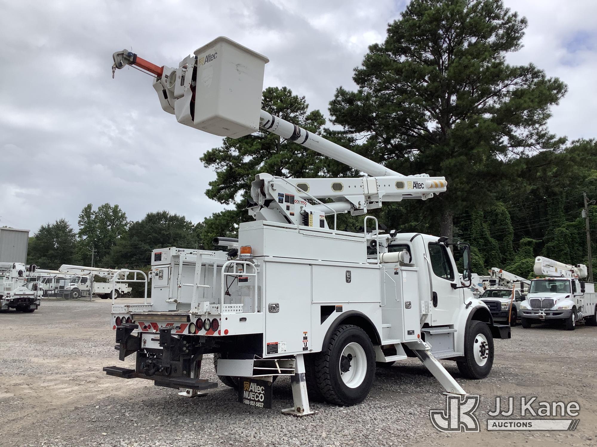 2019 Freightliner M2 106