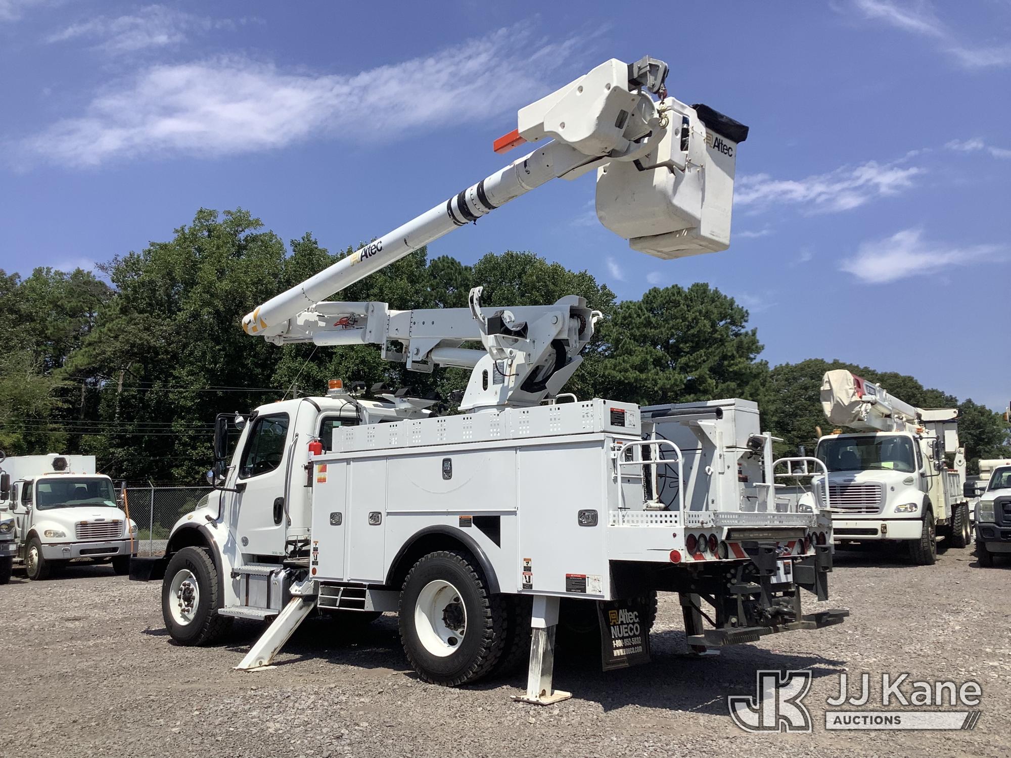 2019 Freightliner M2 106