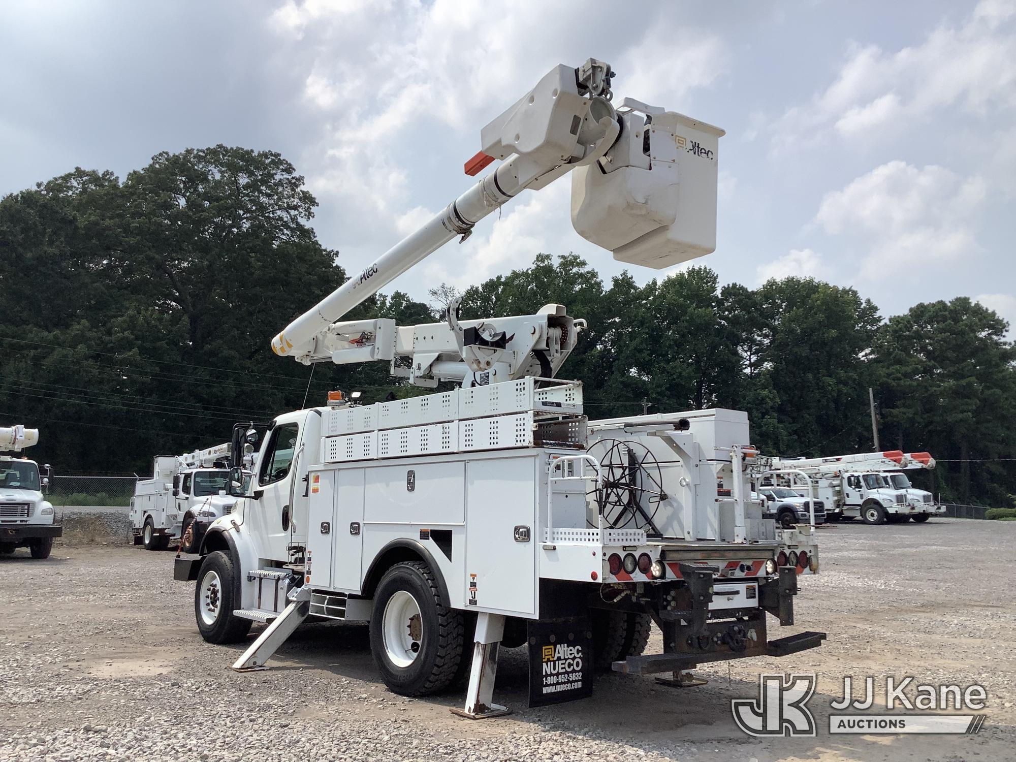 2019 Freightliner M2 106