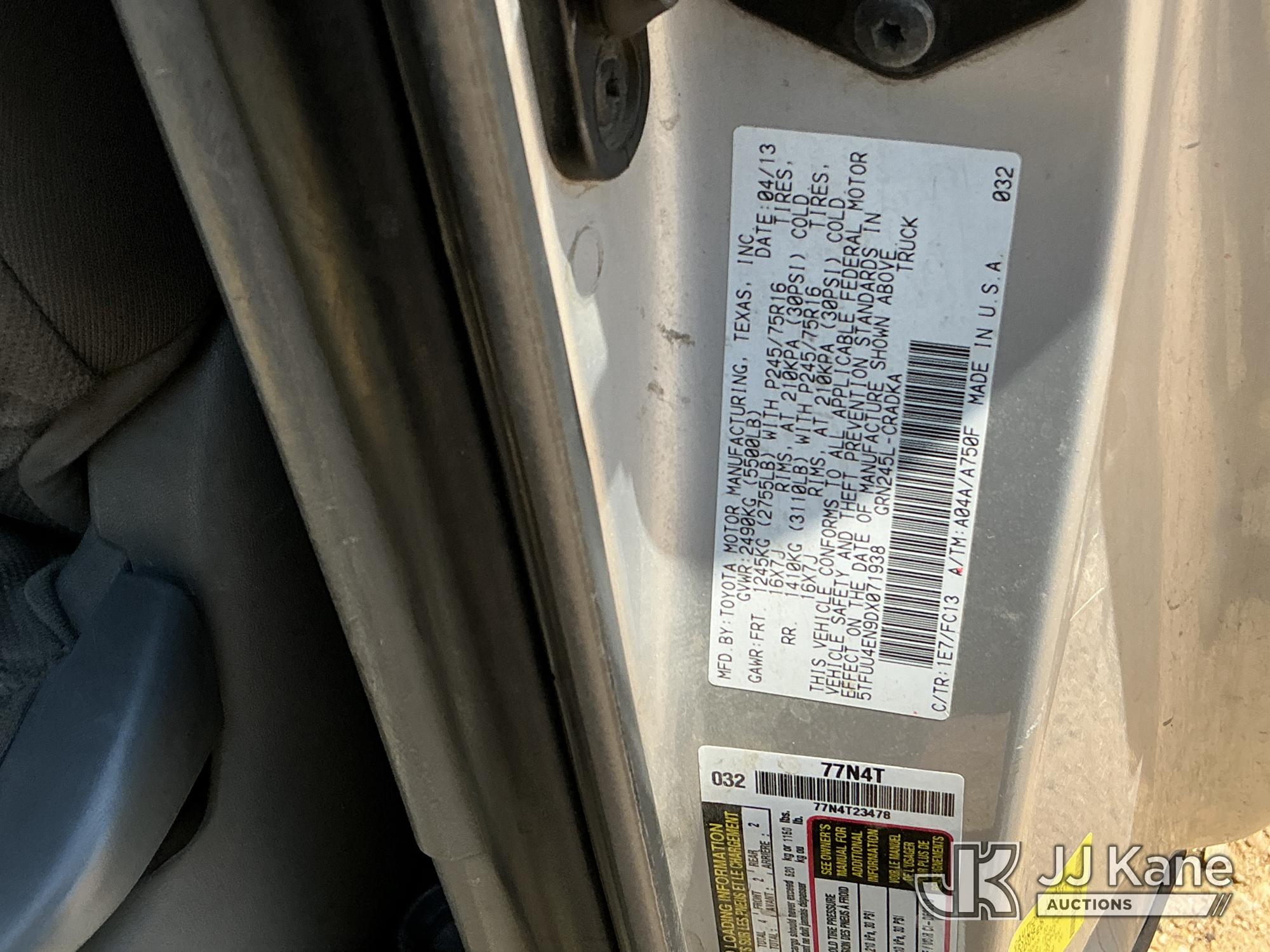 2013 Toyota TACOMA 4X4