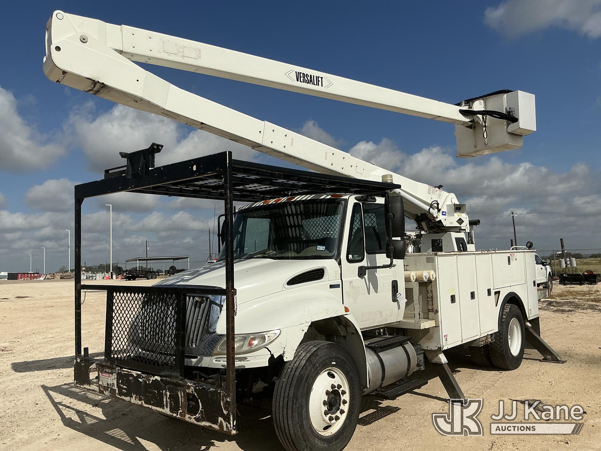 Photo of a 2012 International 4300
