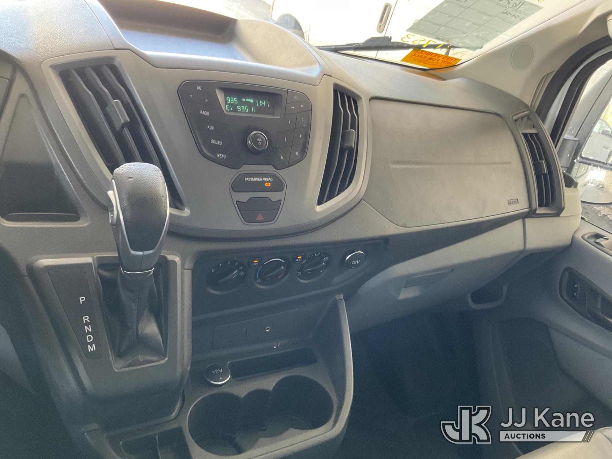 2015 Ford TRANSIT