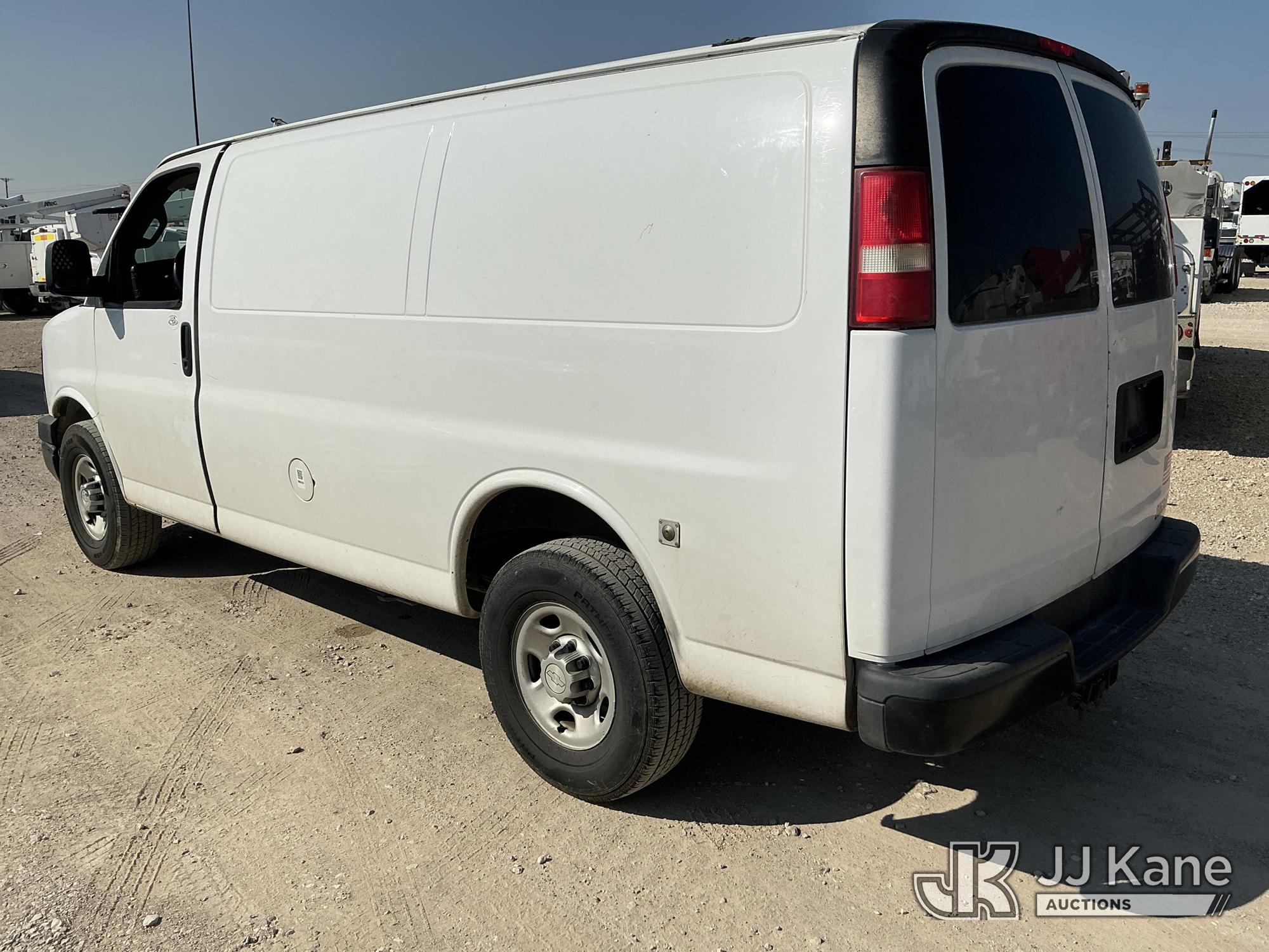 2016 Chevrolet Express G2500