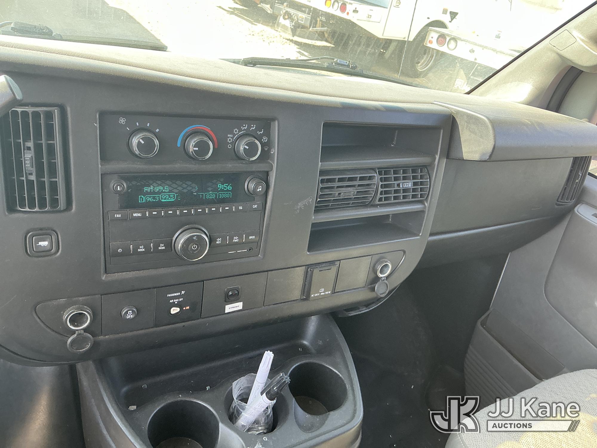 2016 Chevrolet Express G2500