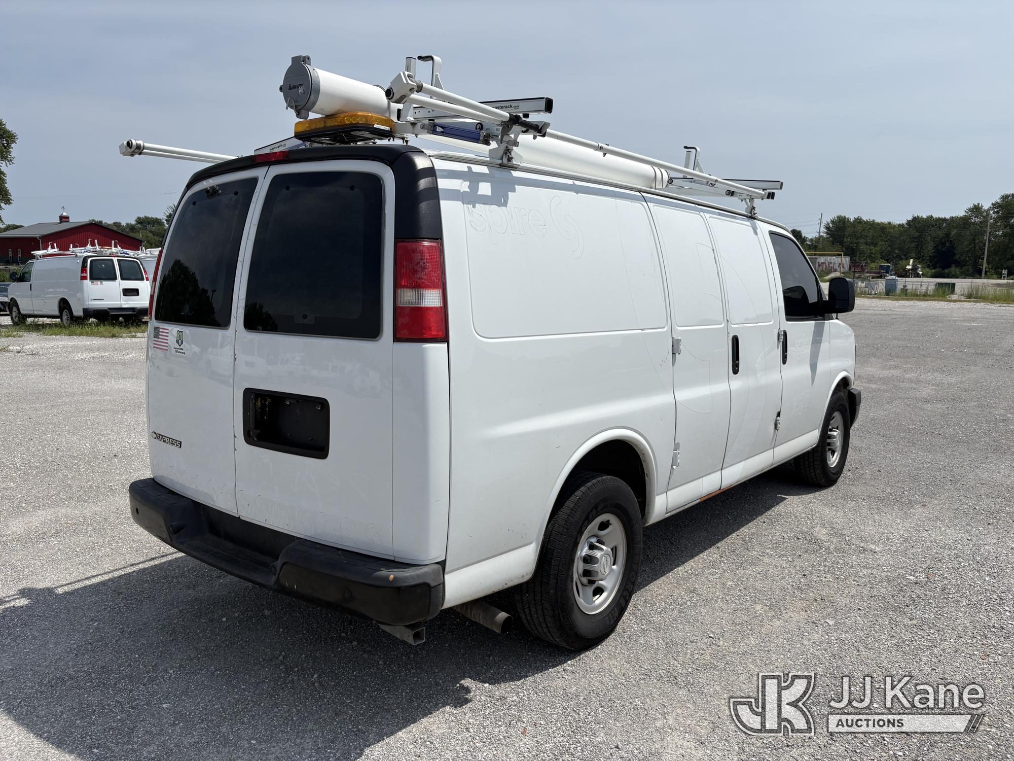 2017 Chevrolet EXPRESS 2500