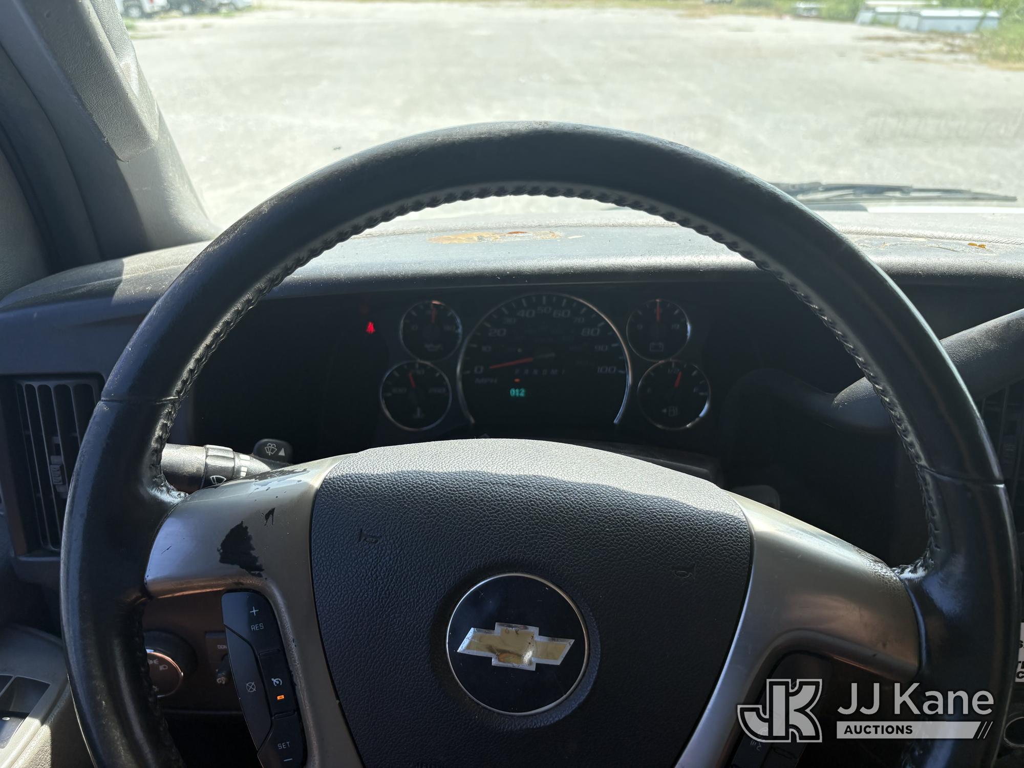 2017 Chevrolet EXPRESS 2500