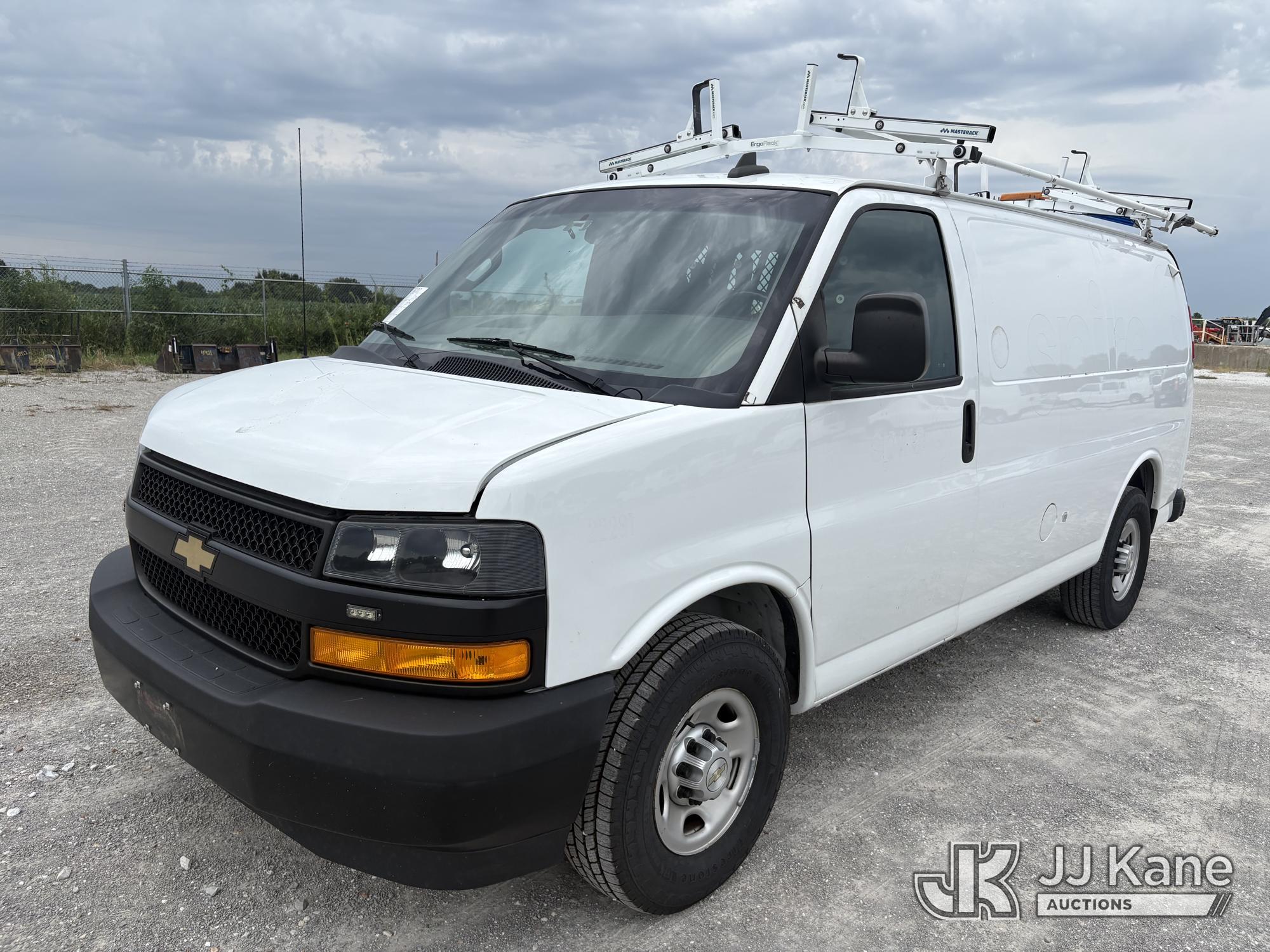 2020 Chevrolet Express G2500