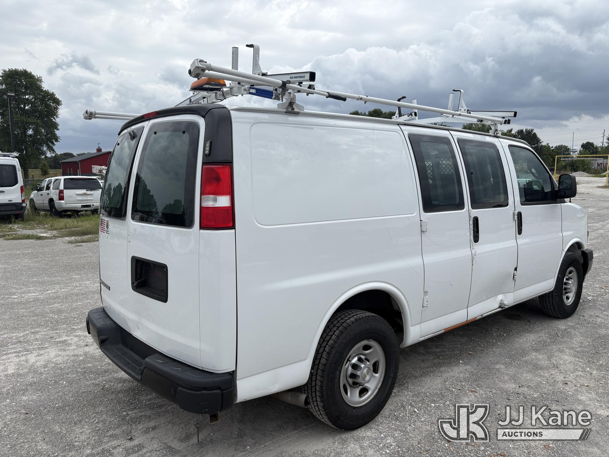 2020 Chevrolet Express G2500