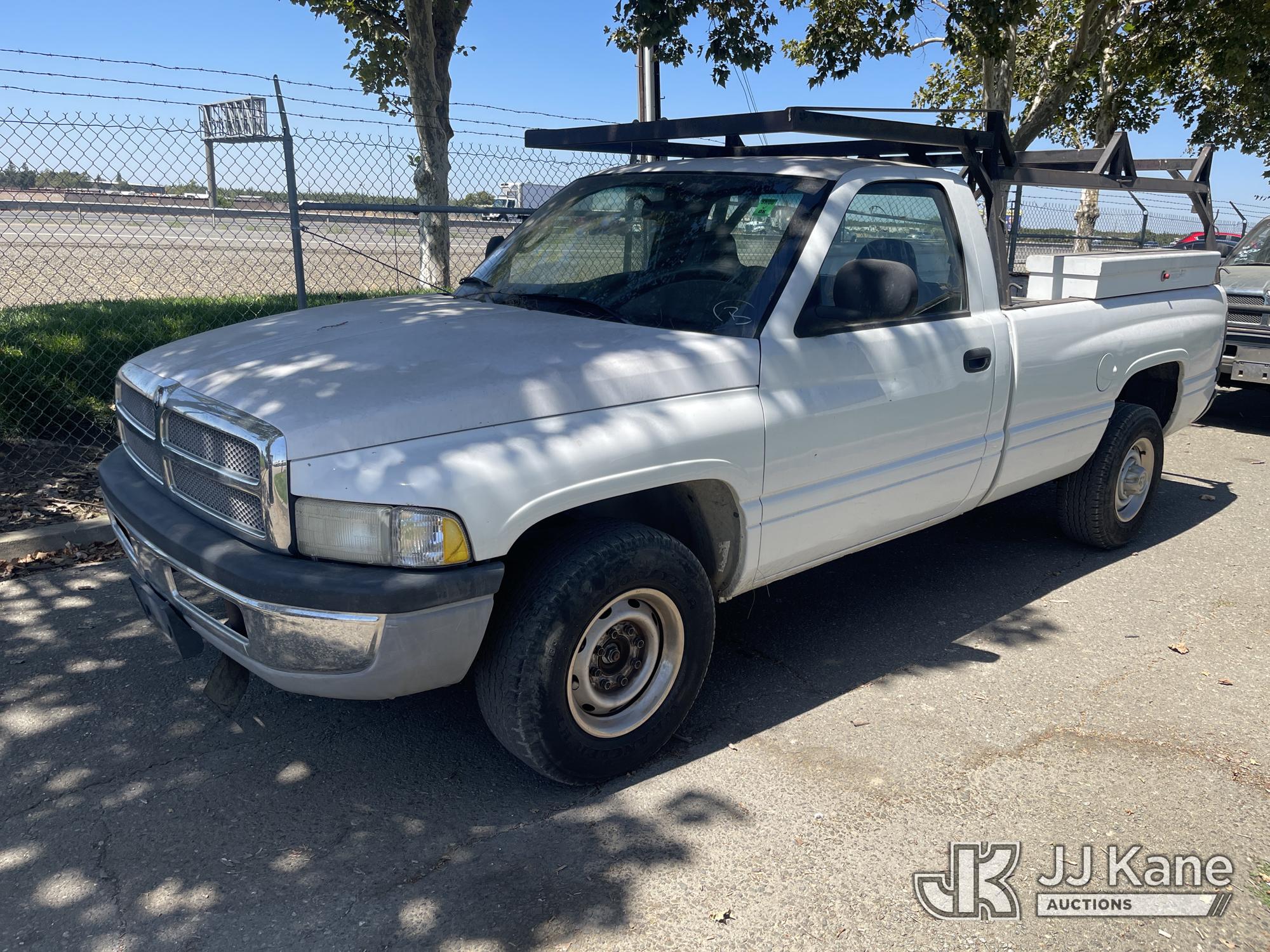 Photo of a 2001 Dodge Ram 2500