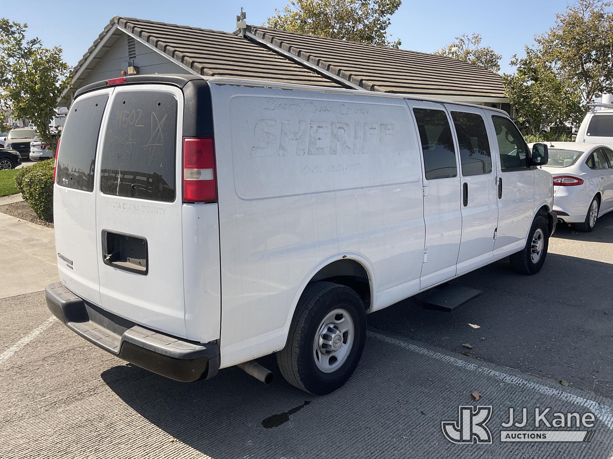 2014 Chevrolet EXPRESS 3500