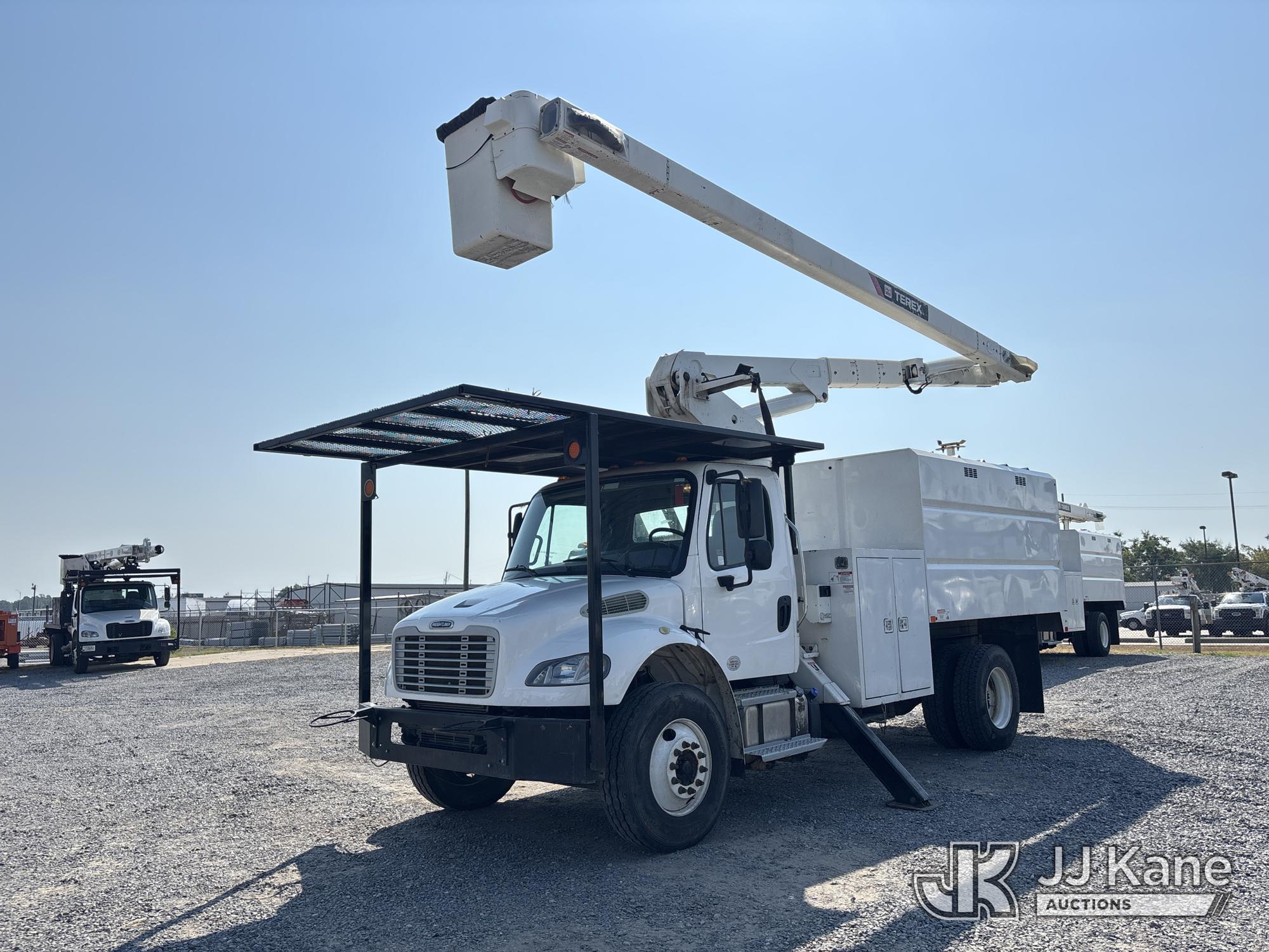 2020 Freightliner M2 106