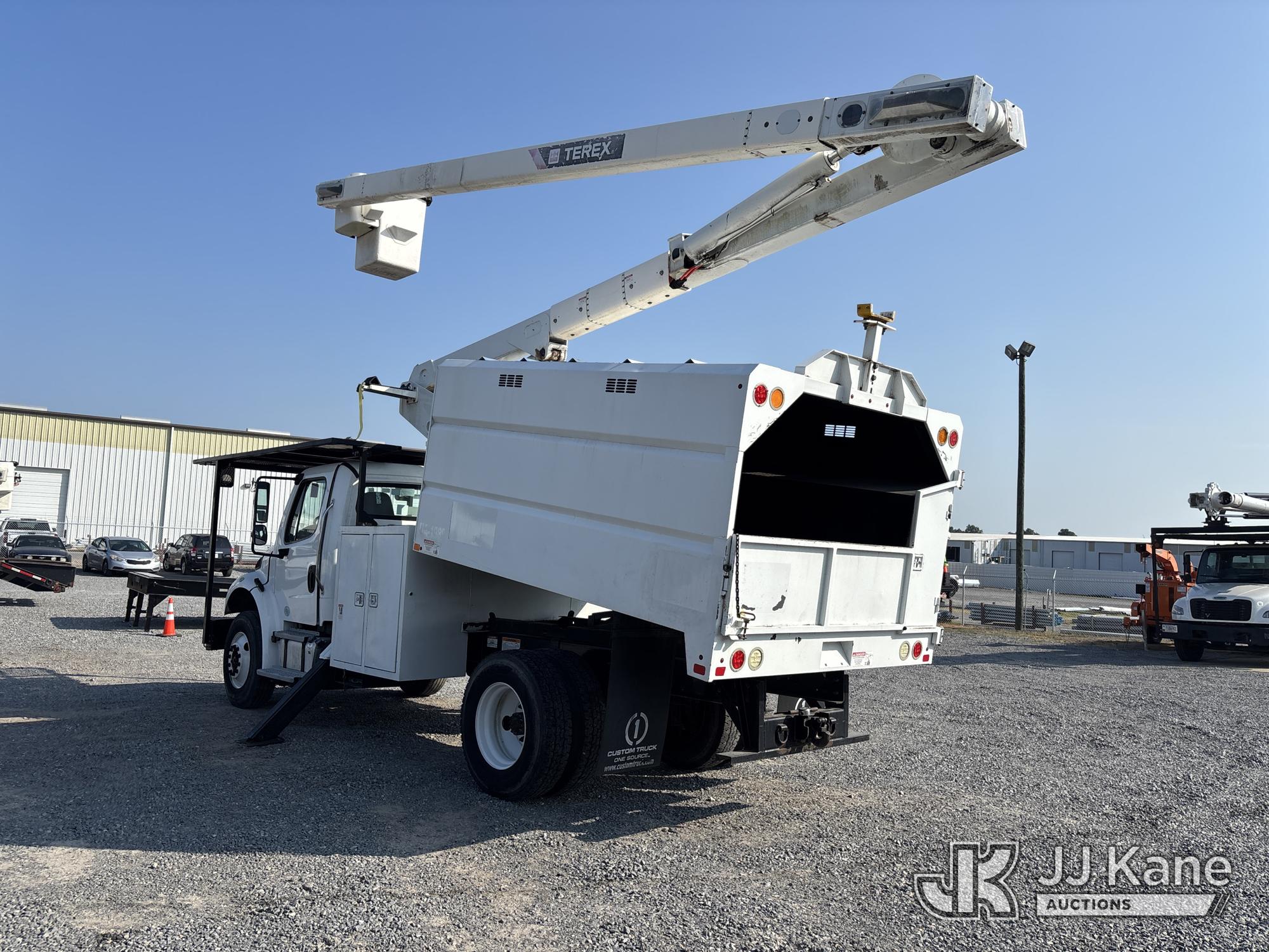 2020 Freightliner M2 106