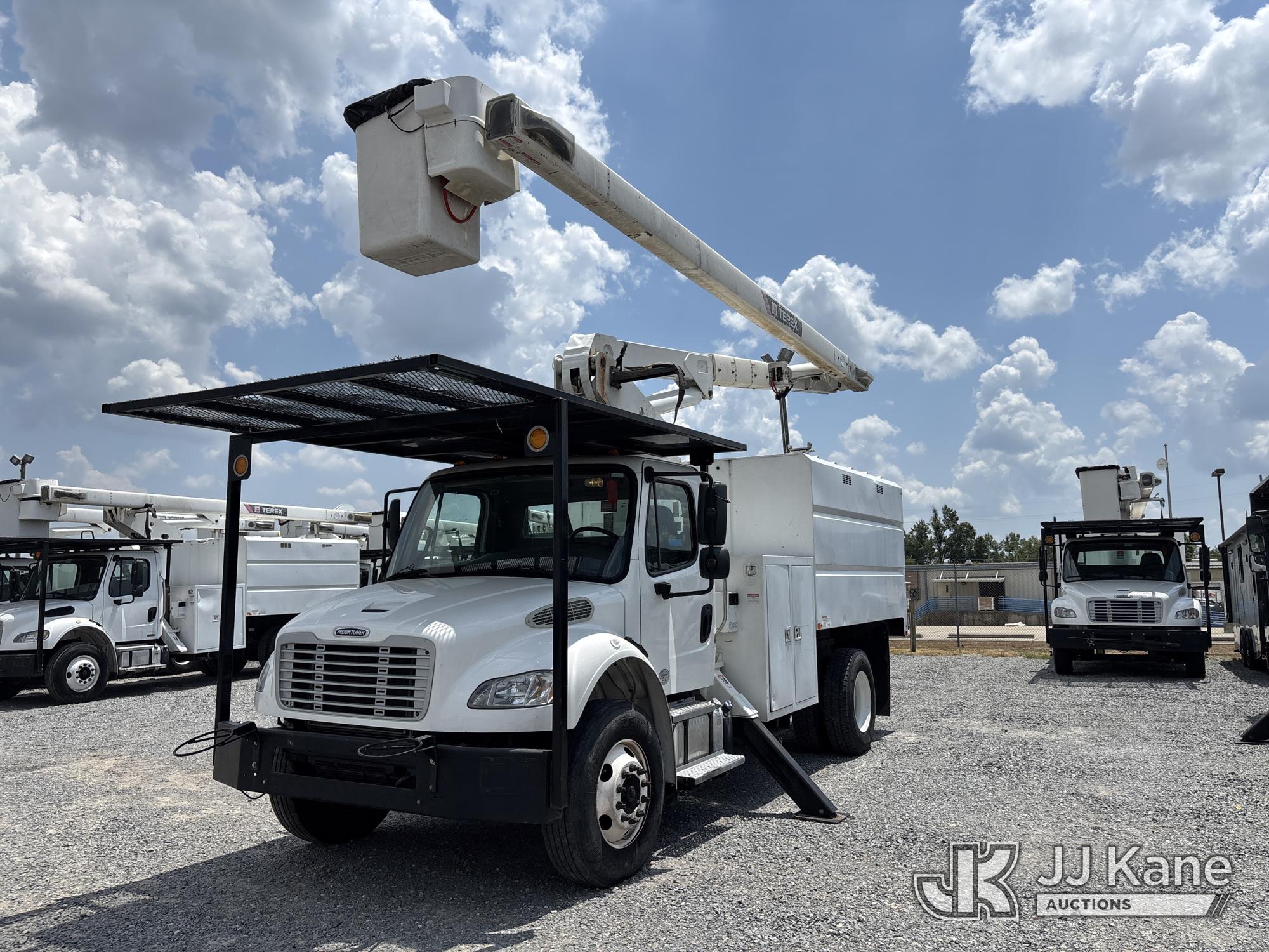 2020 Freightliner M2 106