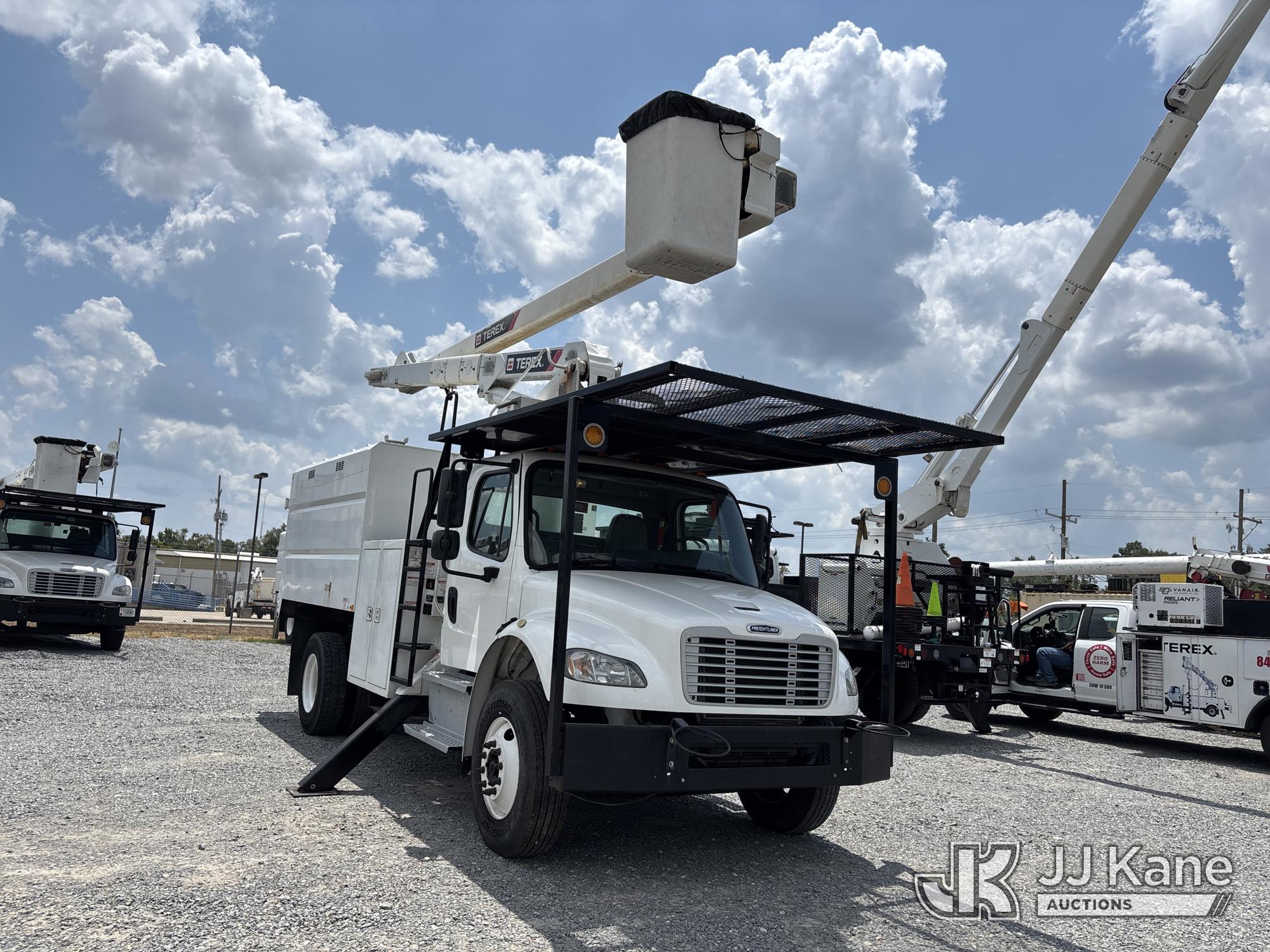 2020 Freightliner M2 106