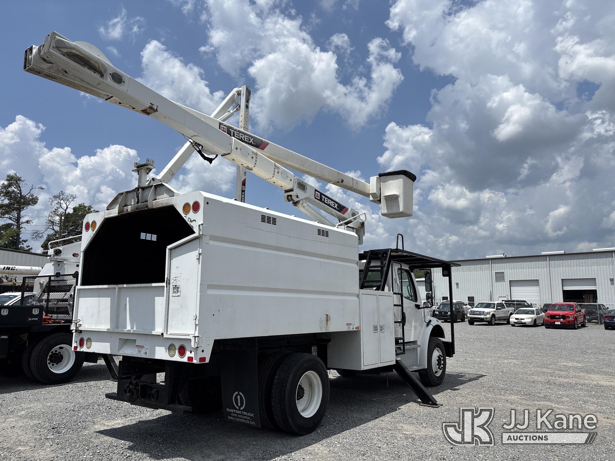 2020 Freightliner M2 106