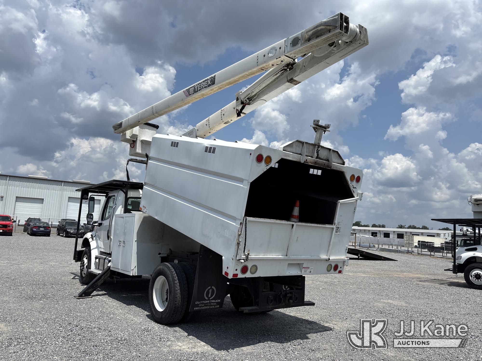 2020 Freightliner M2 106