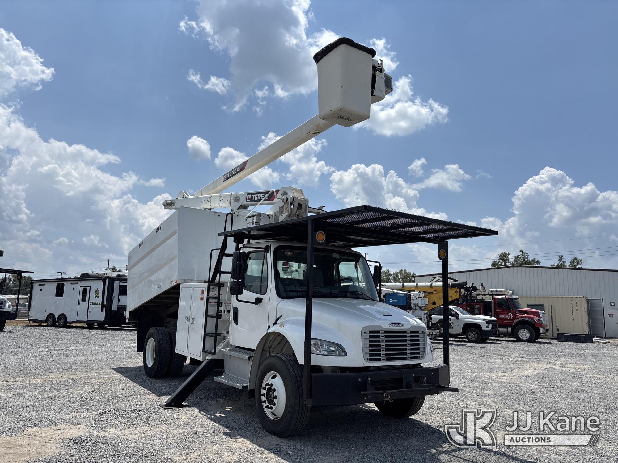 2020 Freightliner M2 106