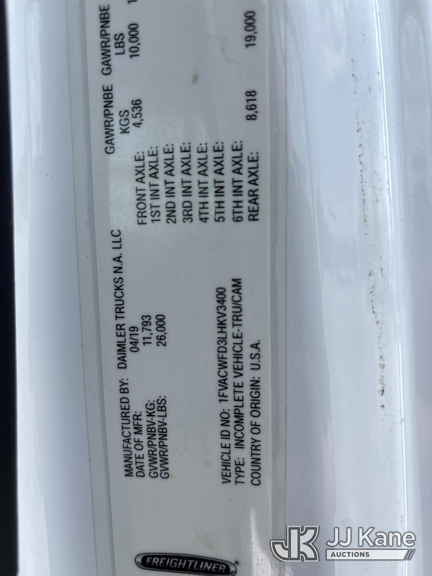 2020 Freightliner M2 106