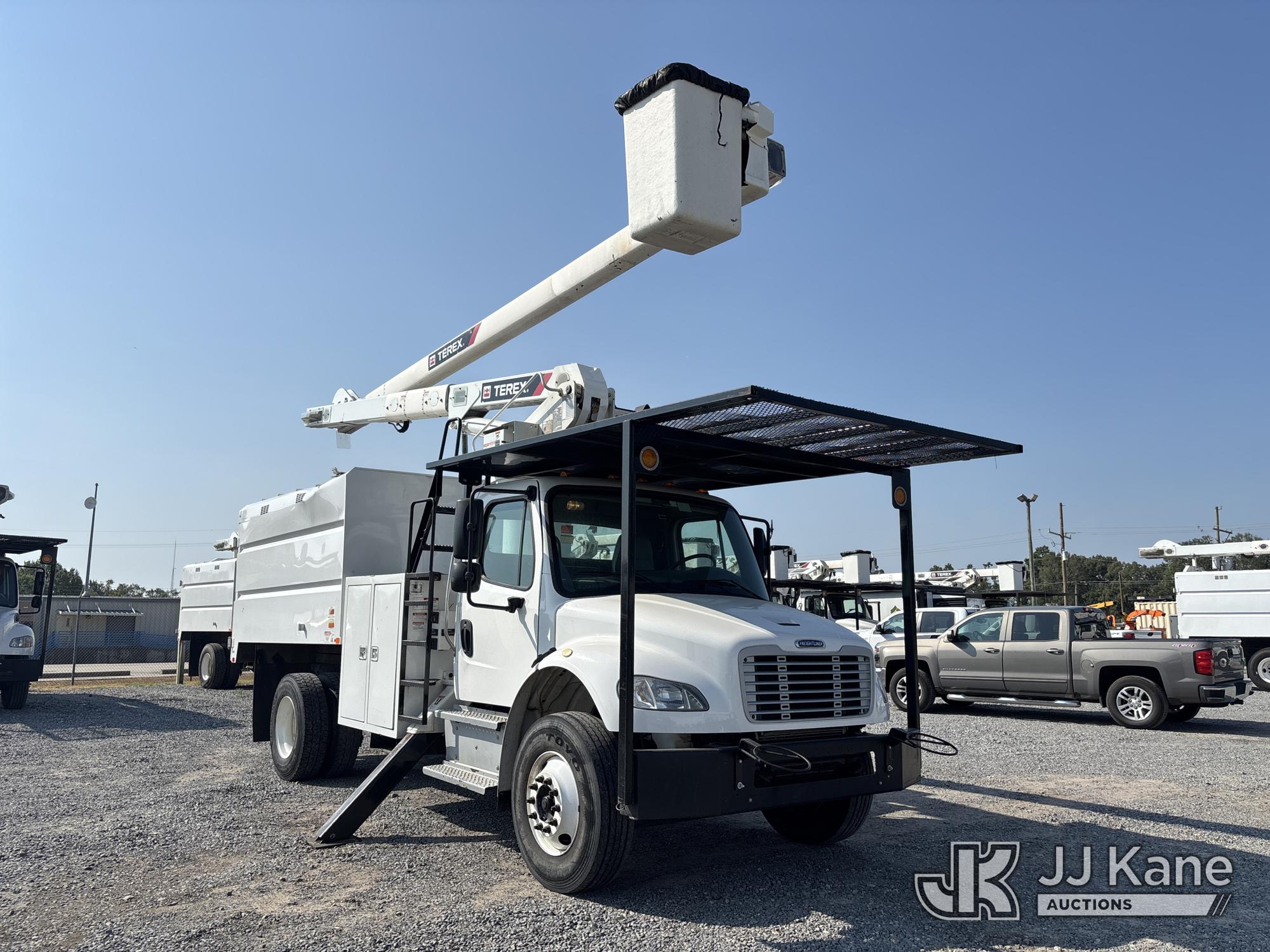 2020 Freightliner M2