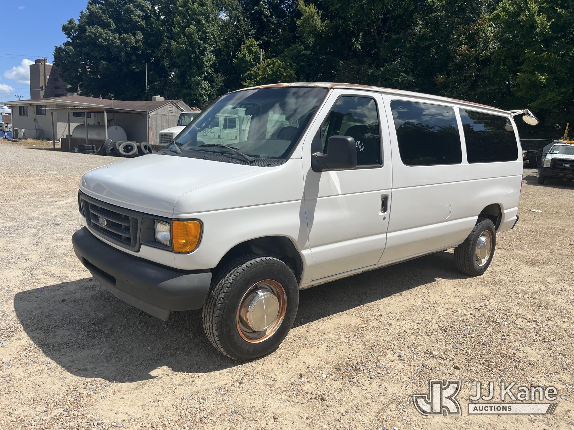 2003 Ford E250 Cargo Van, Municipal Owned