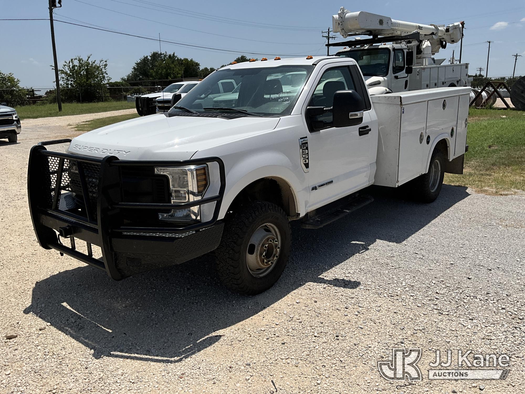 2019 Ford F350 4x4 Service Truck, Cooperative Owned