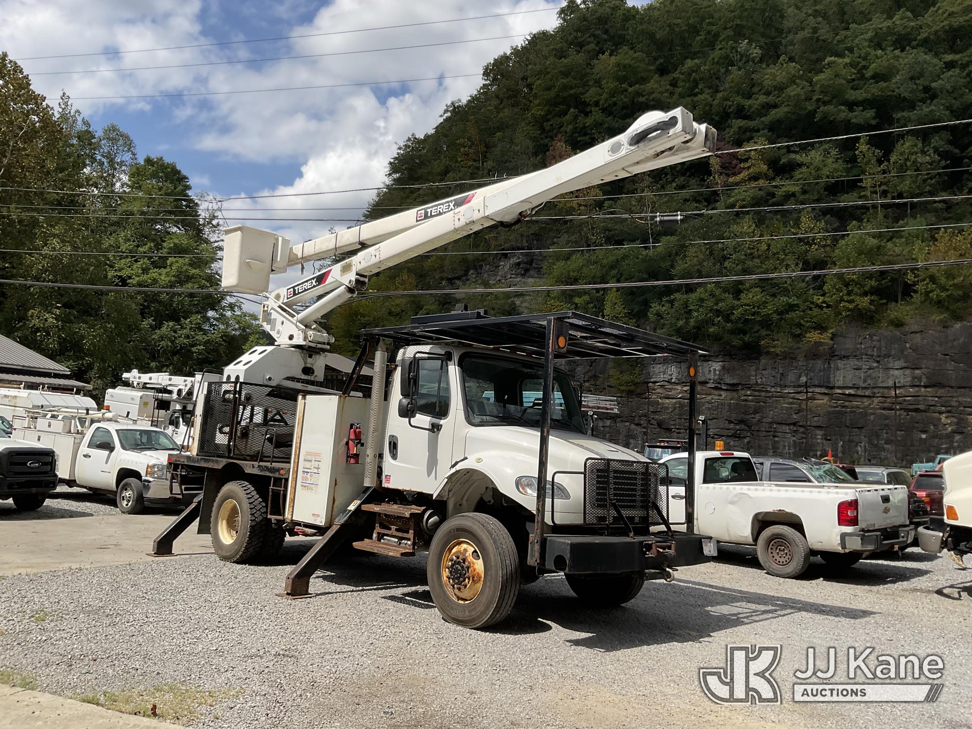 2016 Freightliner M2 106