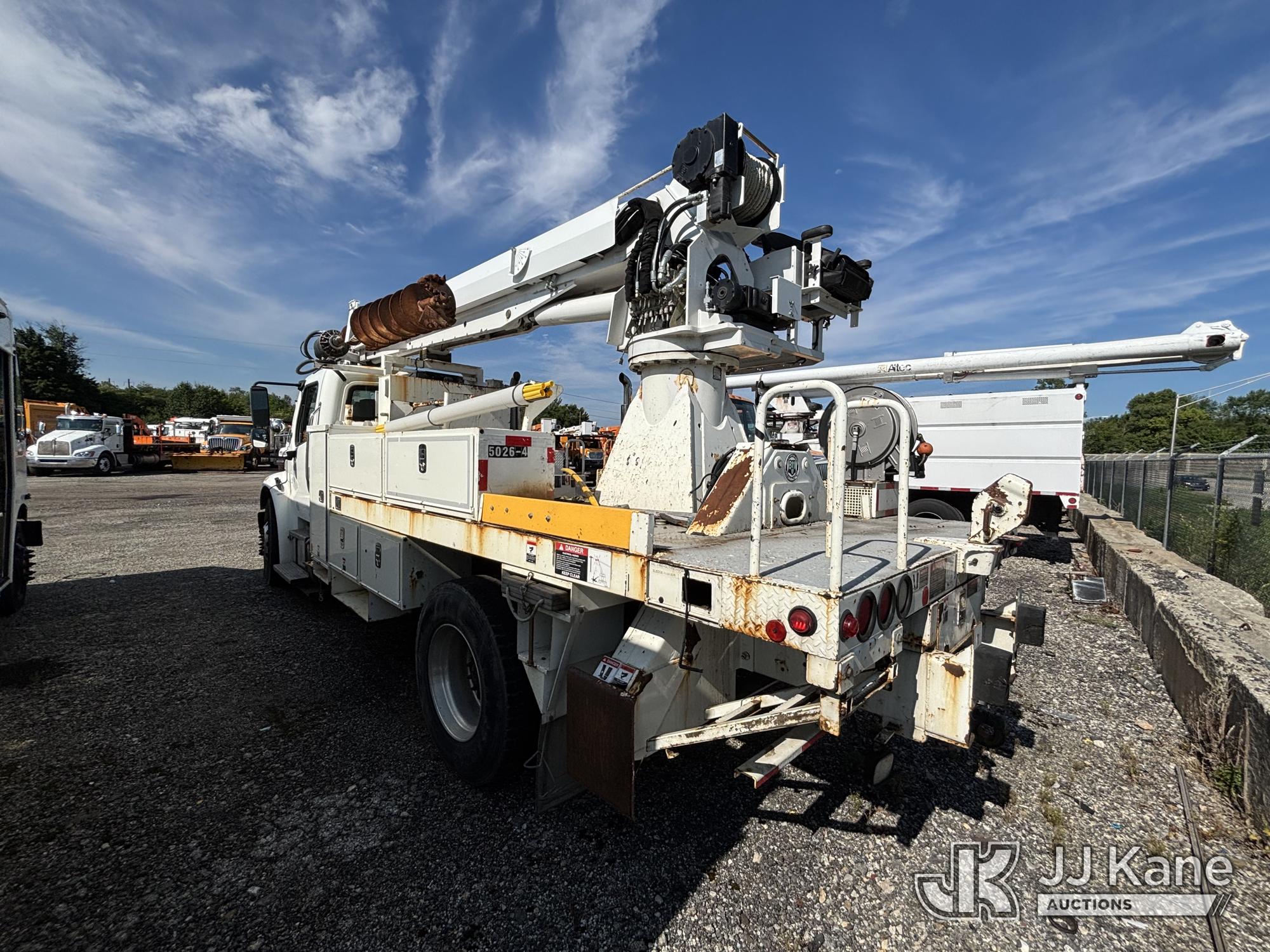 2012 Freightliner M2 106
